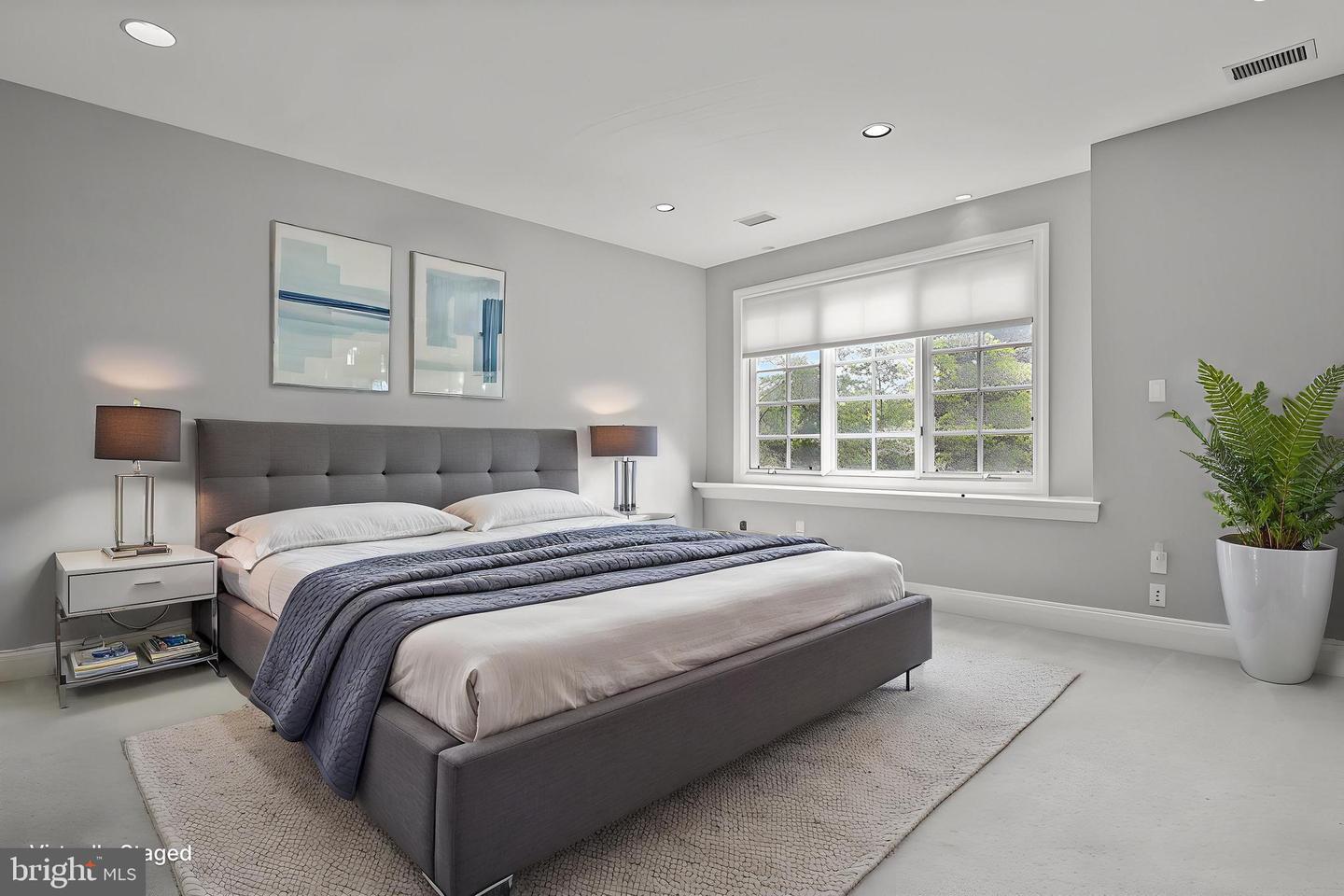 Ambler, Pennsylvania, 19002, United States, ,8 BathroomsBathrooms,Residential,Active,1839418