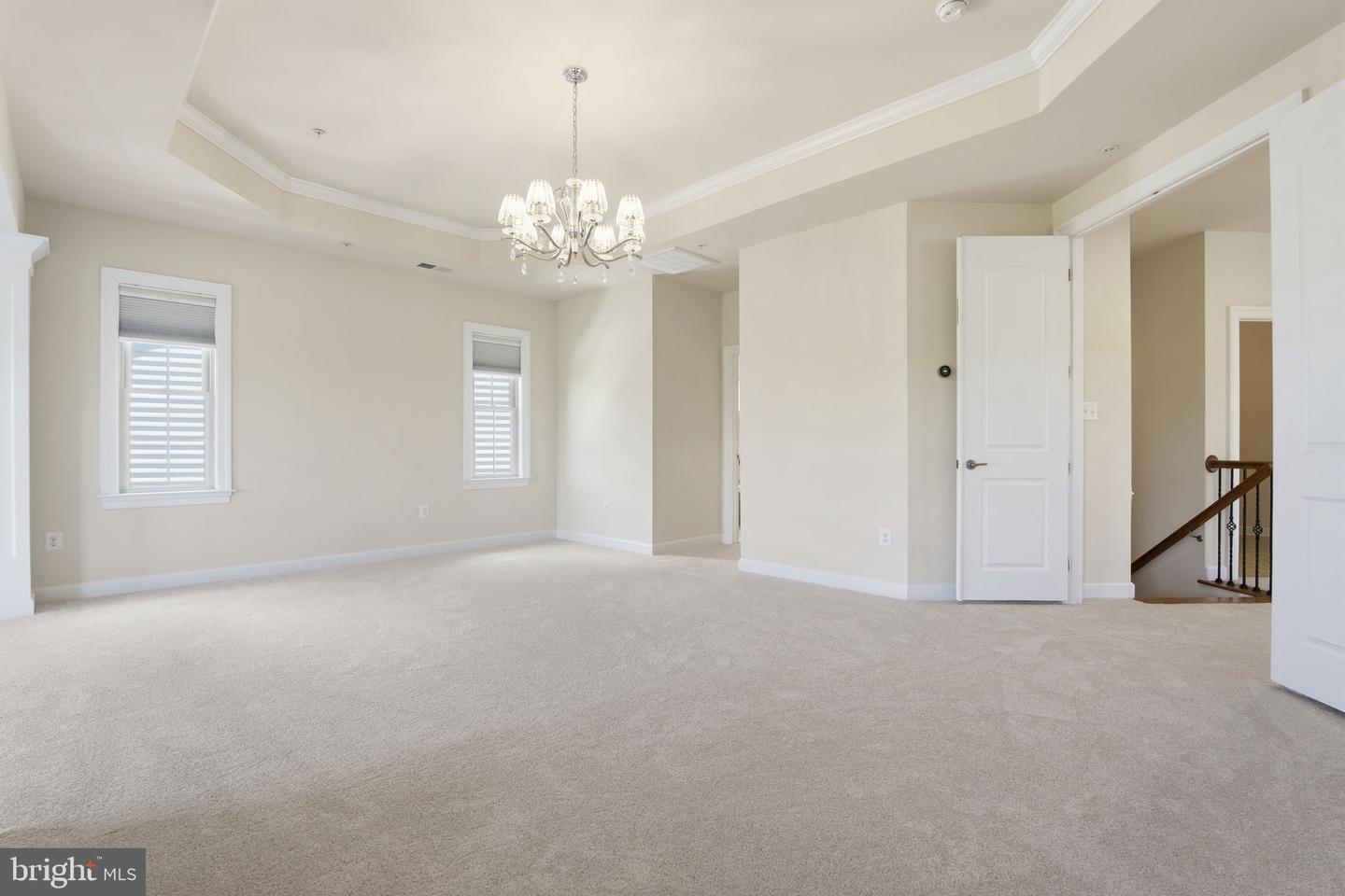 Clarksburg, Maryland, 20871, United States, 5 Bedrooms Bedrooms, ,5 BathroomsBathrooms,Residential,Contingent,2045769