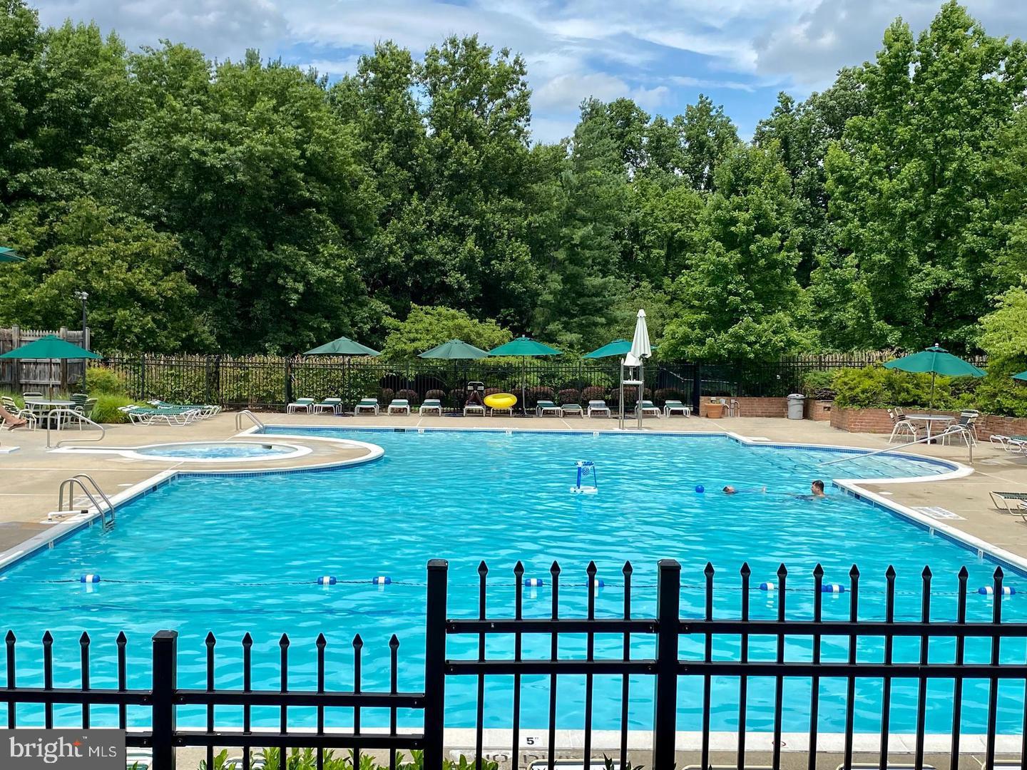 Rockville, Maryland, 20852, United States, 4 Bedrooms Bedrooms, ,4 BathroomsBathrooms,Residential,Active,2045026