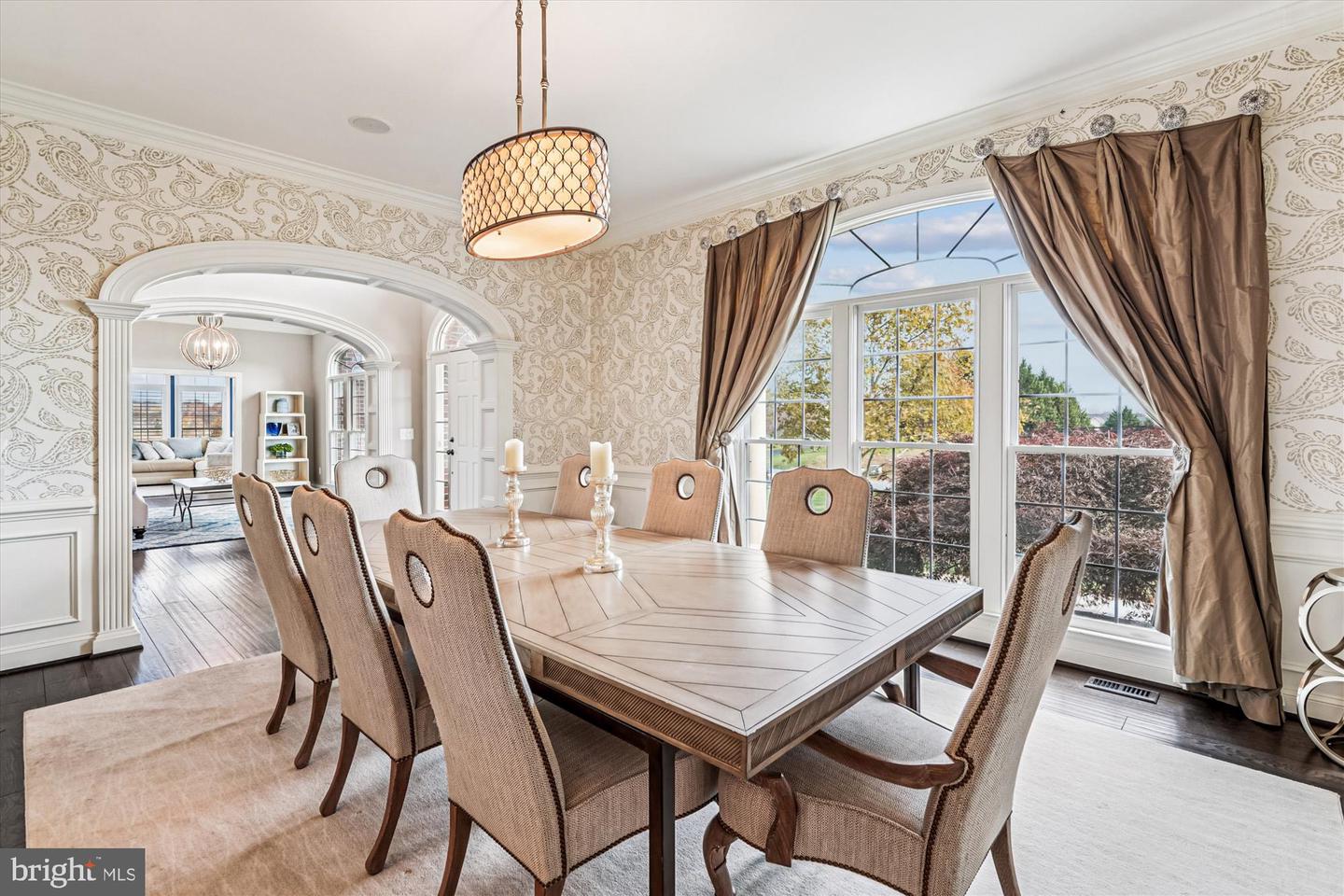 Leesburg, Virginia, 20175, United States, 5 Bedrooms Bedrooms, ,6 BathroomsBathrooms,Residential,Active,1987213