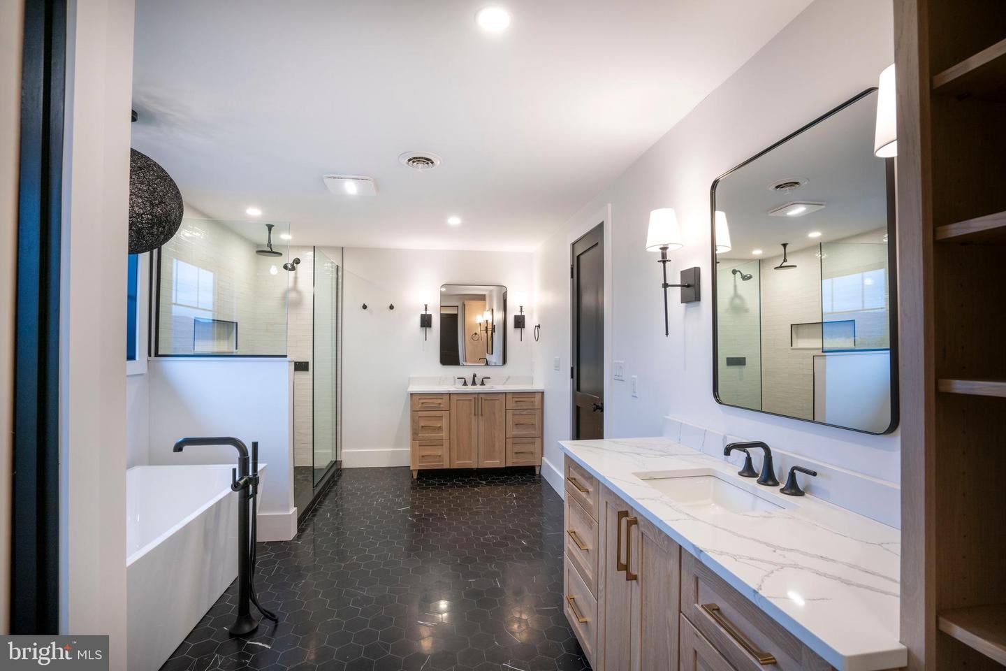 State College, Pennsylvania, 16801, United States, 5 Bedrooms Bedrooms, ,5 BathroomsBathrooms,Residential,Active,2010175