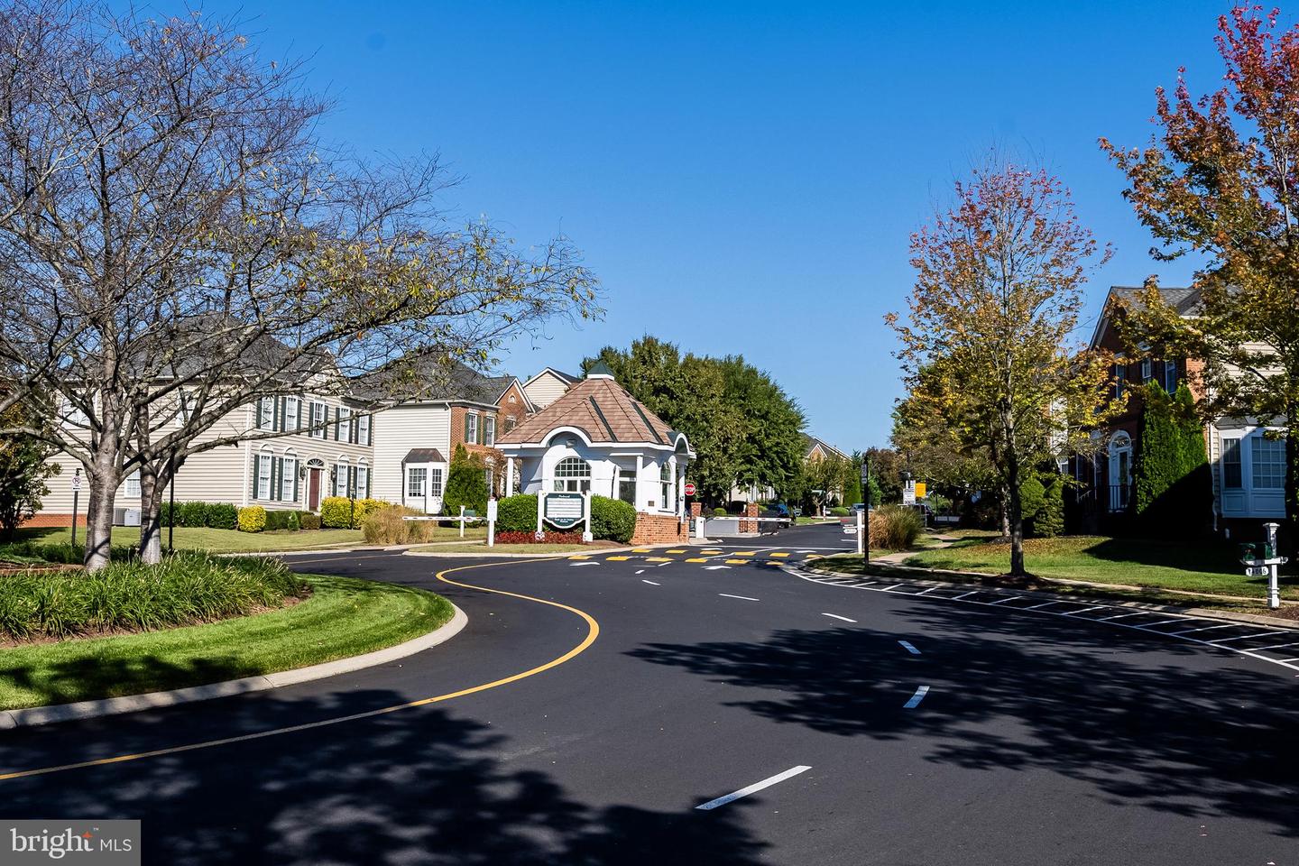 Haymarket, Virginia, 20169, United States, 5 Bedrooms Bedrooms, ,5 BathroomsBathrooms,Residential,Active,1961953