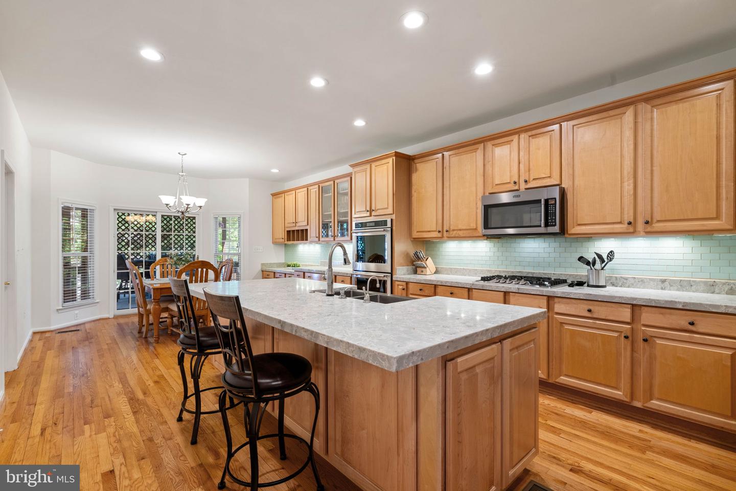 Springfield, Virginia, 22153, United States, 6 Bedrooms Bedrooms, ,6 BathroomsBathrooms,Residential,Active,2044593