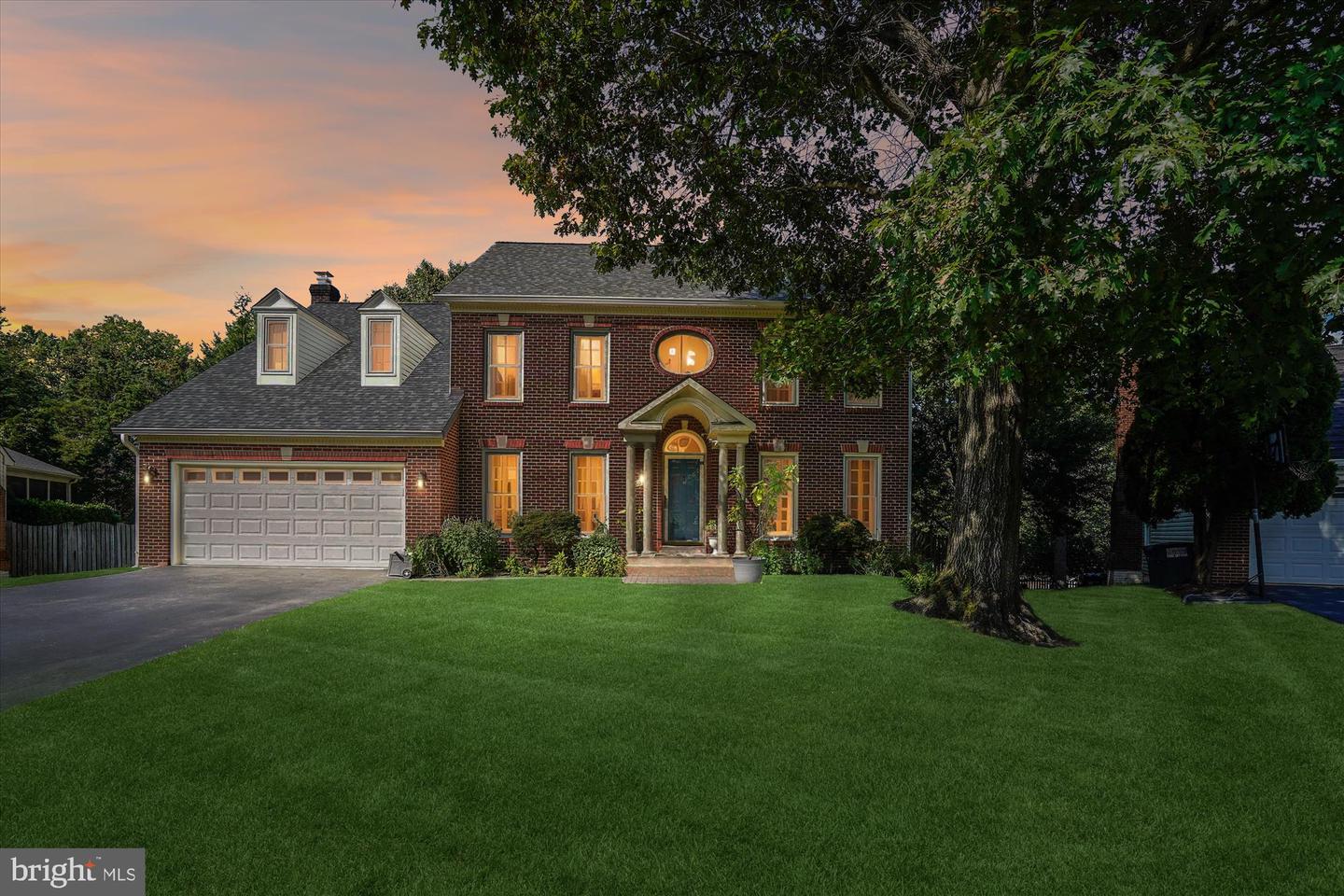 Centreville, Virginia, 20121, United States, 4 Bedrooms Bedrooms, ,5 BathroomsBathrooms,Residential,Active,1914622