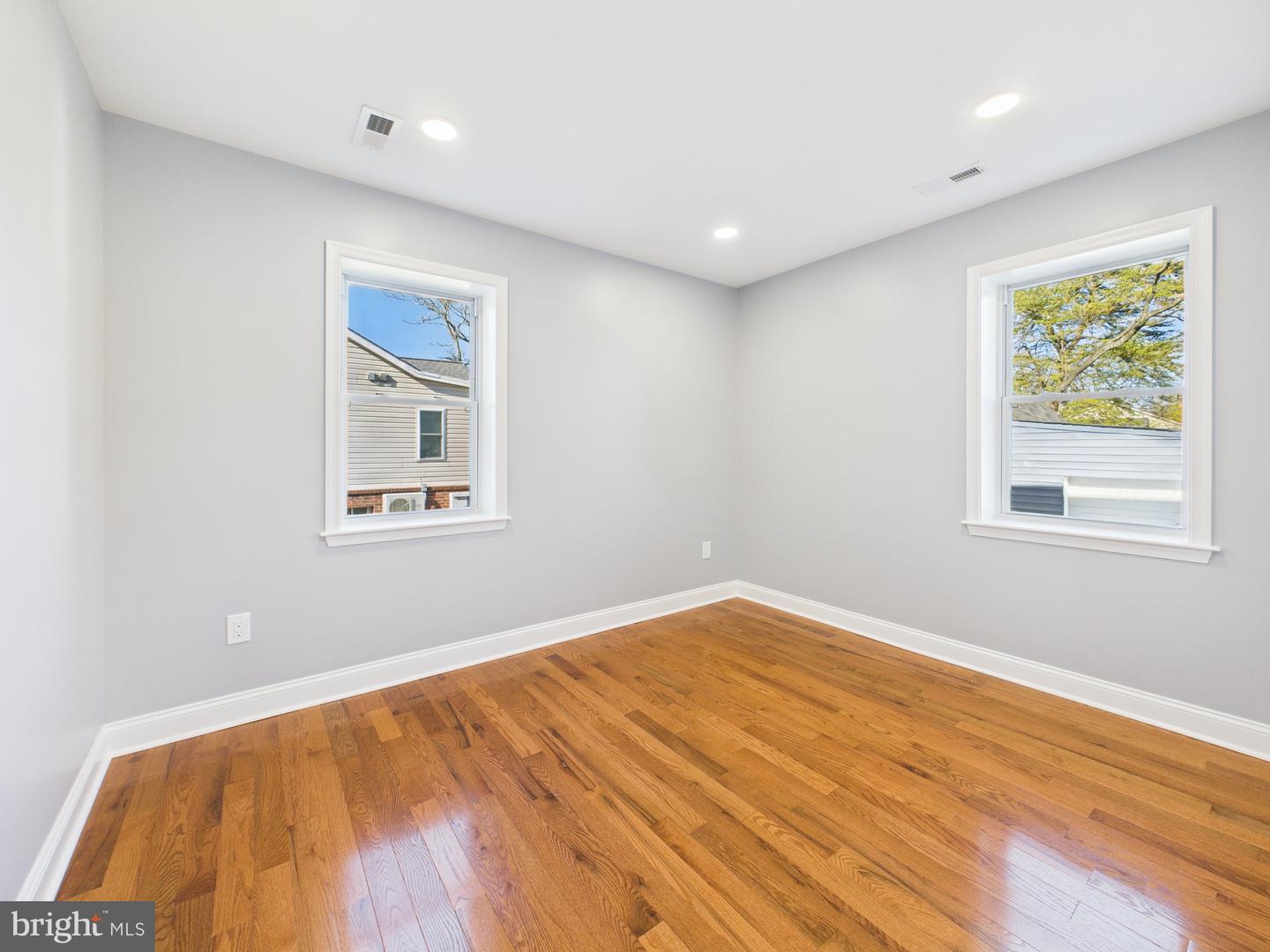 College Park, Maryland, 20740, United States, 7 Bedrooms Bedrooms, ,3 BathroomsBathrooms,Residential,Active,1992554