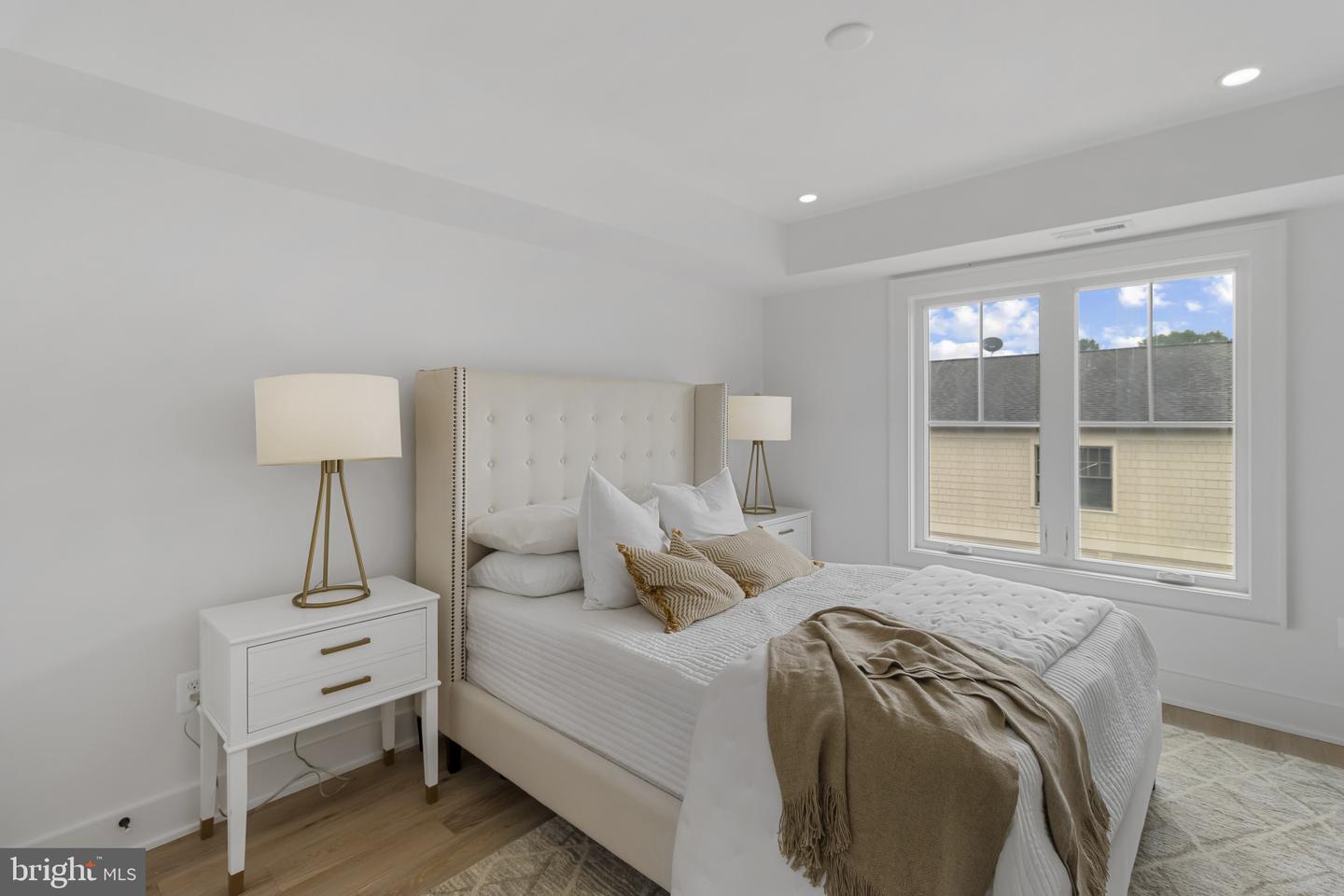 Arlington, Virginia, 22201, United States, 4 Bedrooms Bedrooms, ,5 BathroomsBathrooms,Residential,Active,1943821