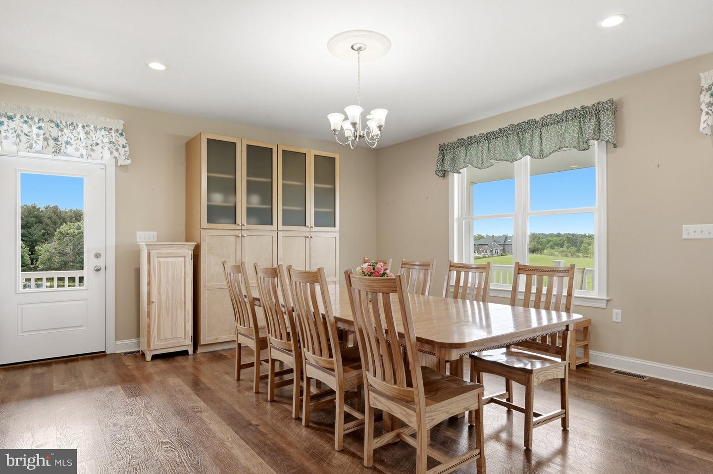 Winchester, Virginia, 22602, United States, 4 Bedrooms Bedrooms, ,4 BathroomsBathrooms,Residential,Active,2025980