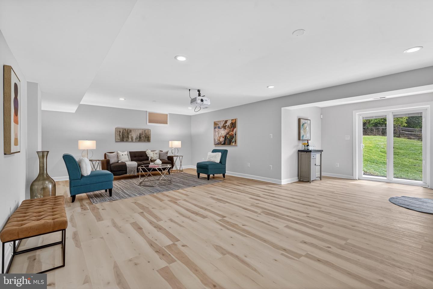 North Potomac, Maryland, 20878, United States, 4 Bedrooms Bedrooms, ,4 BathroomsBathrooms,Residential,Active,2044133