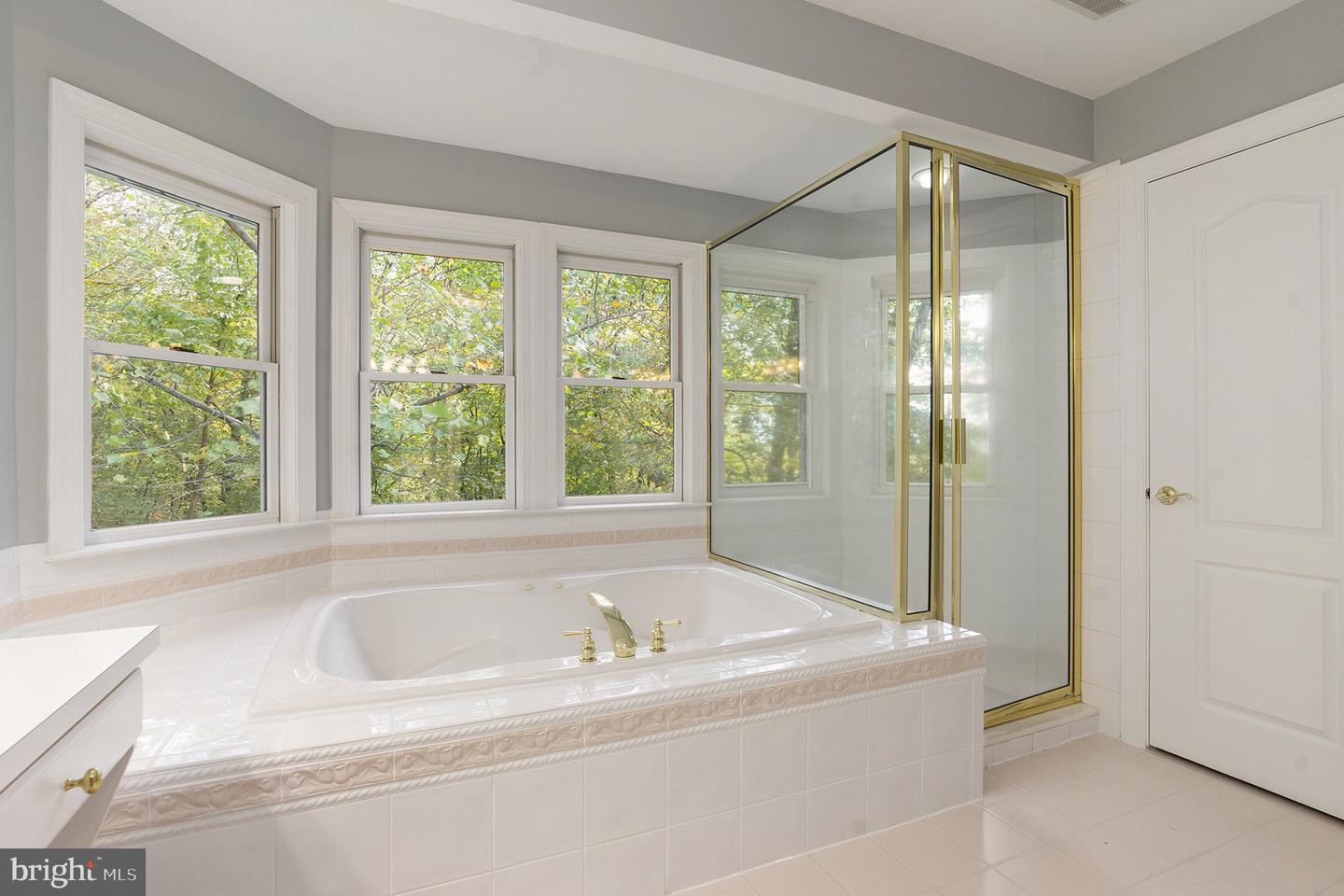 Sellersville, Pennsylvania, 18960, United States, 10 Bedrooms Bedrooms, ,7 BathroomsBathrooms,Residential,Active,1965847