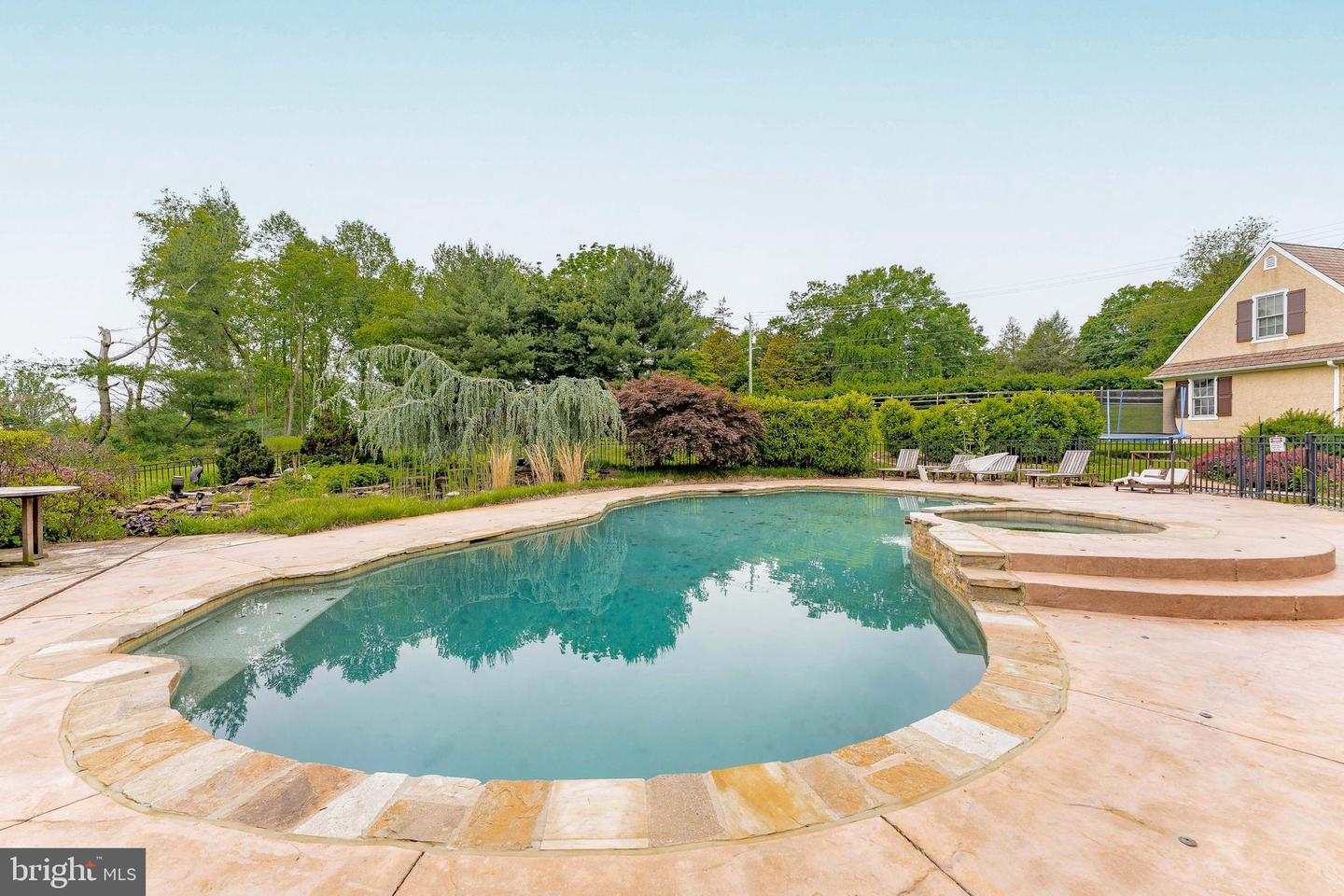 Wilmington, Delaware, 19807, United States, 6 Bedrooms Bedrooms, ,10 BathroomsBathrooms,Residential,Active,1839436