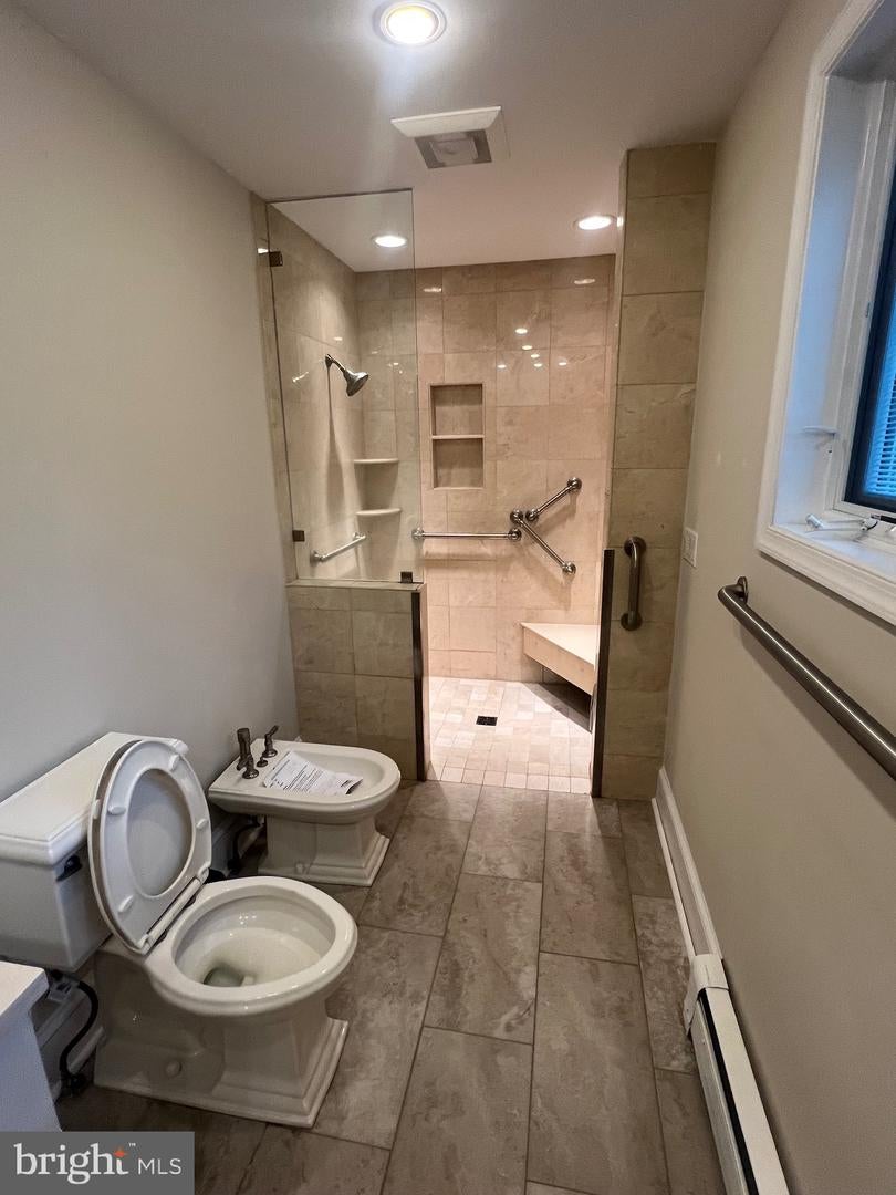 Edgewater, Maryland, 21037, United States, 3 Bedrooms Bedrooms, ,4 BathroomsBathrooms,Residential,Active,1965993