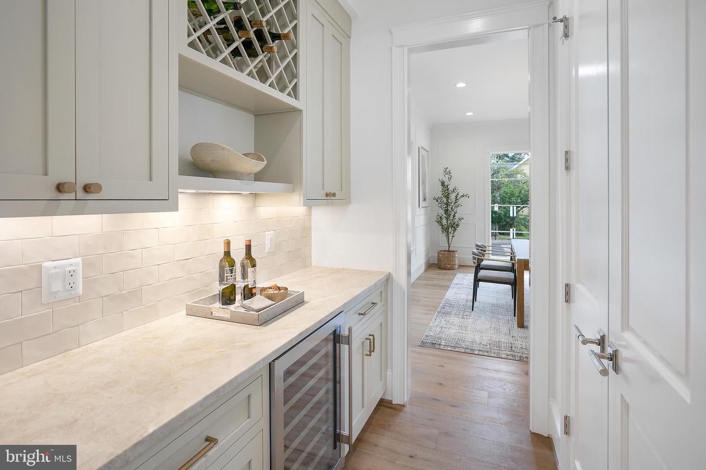 Arlington, Virginia, 22201, United States, 7 Bedrooms Bedrooms, ,8 BathroomsBathrooms,Residential,Active,1944105