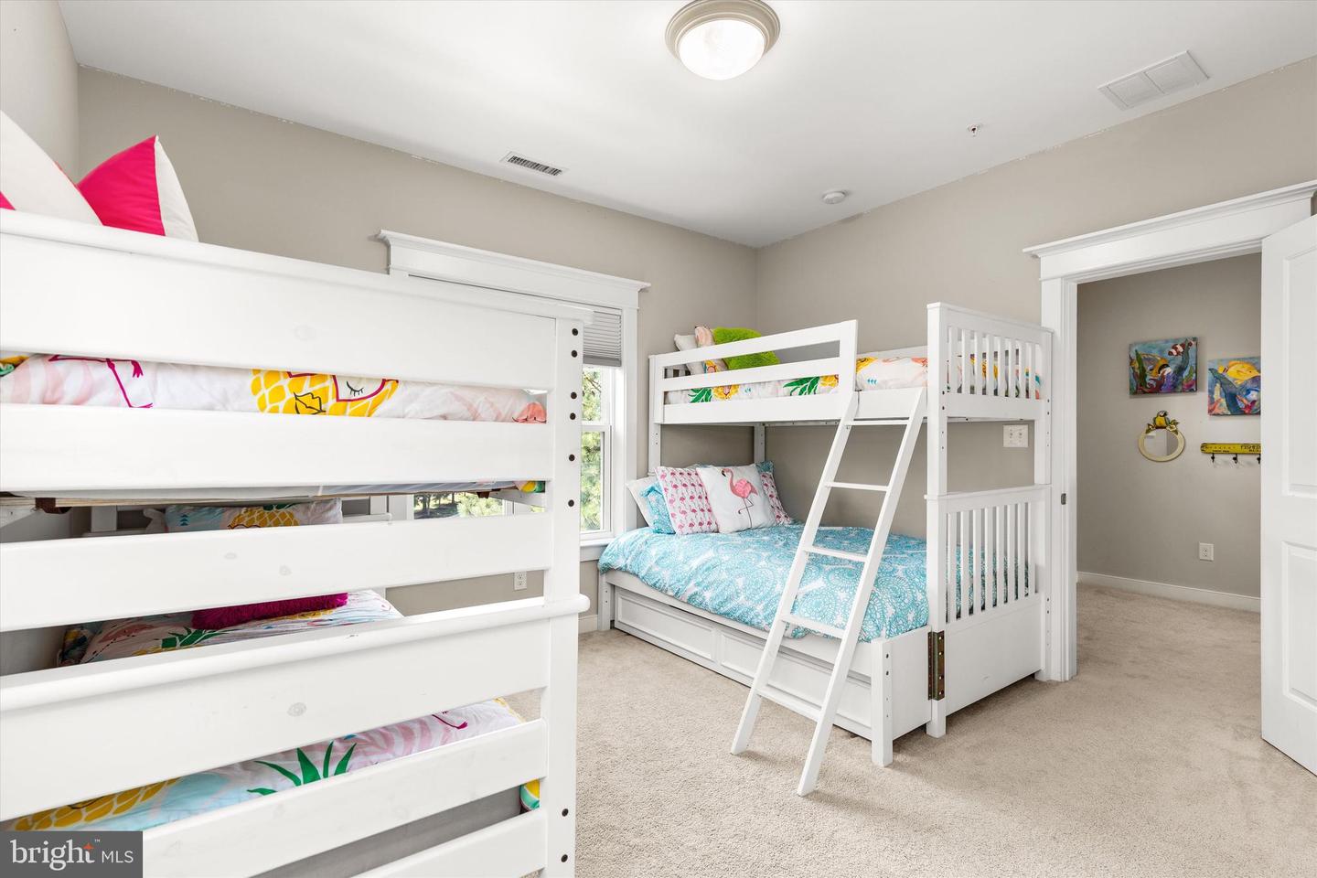 Berlin, Maryland, 21811, United States, 6 Bedrooms Bedrooms, ,5 BathroomsBathrooms,Residential,Active,1893241