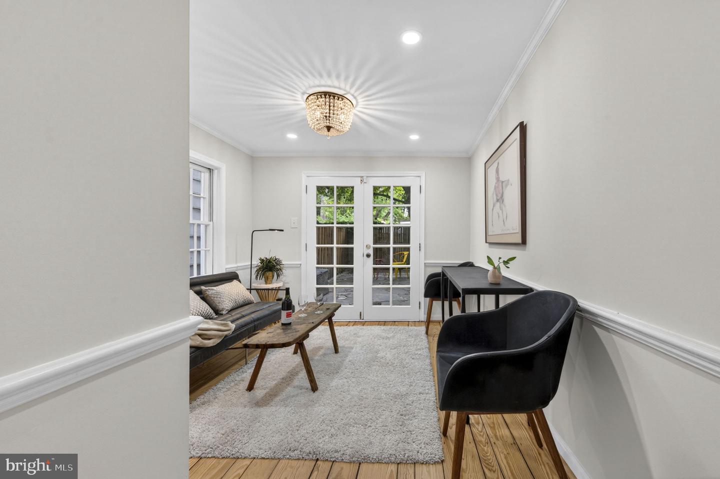 Alexandria, Virginia, 22314, United States, 3 Bedrooms Bedrooms, ,3 BathroomsBathrooms,Residential,Active,2044570