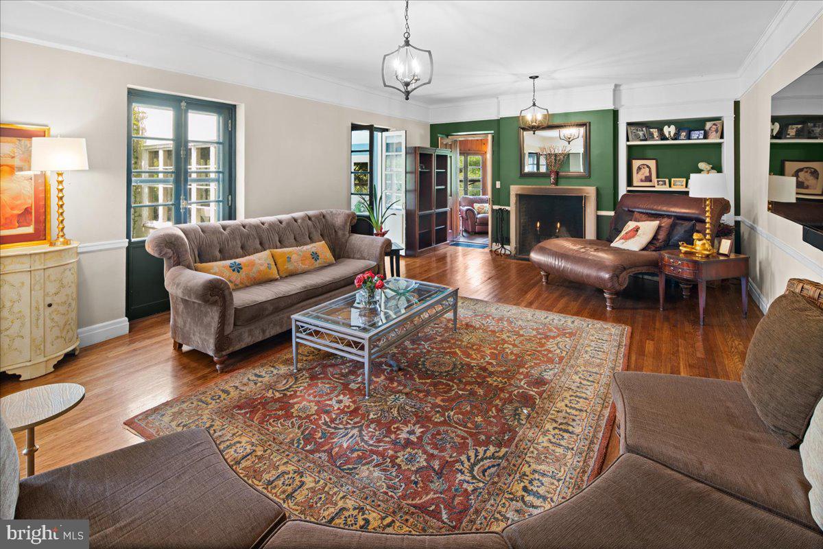 Princeton, New Jersey, 08540, United States, 6 Bedrooms Bedrooms, ,7 BathroomsBathrooms,Residential,Active,2011847