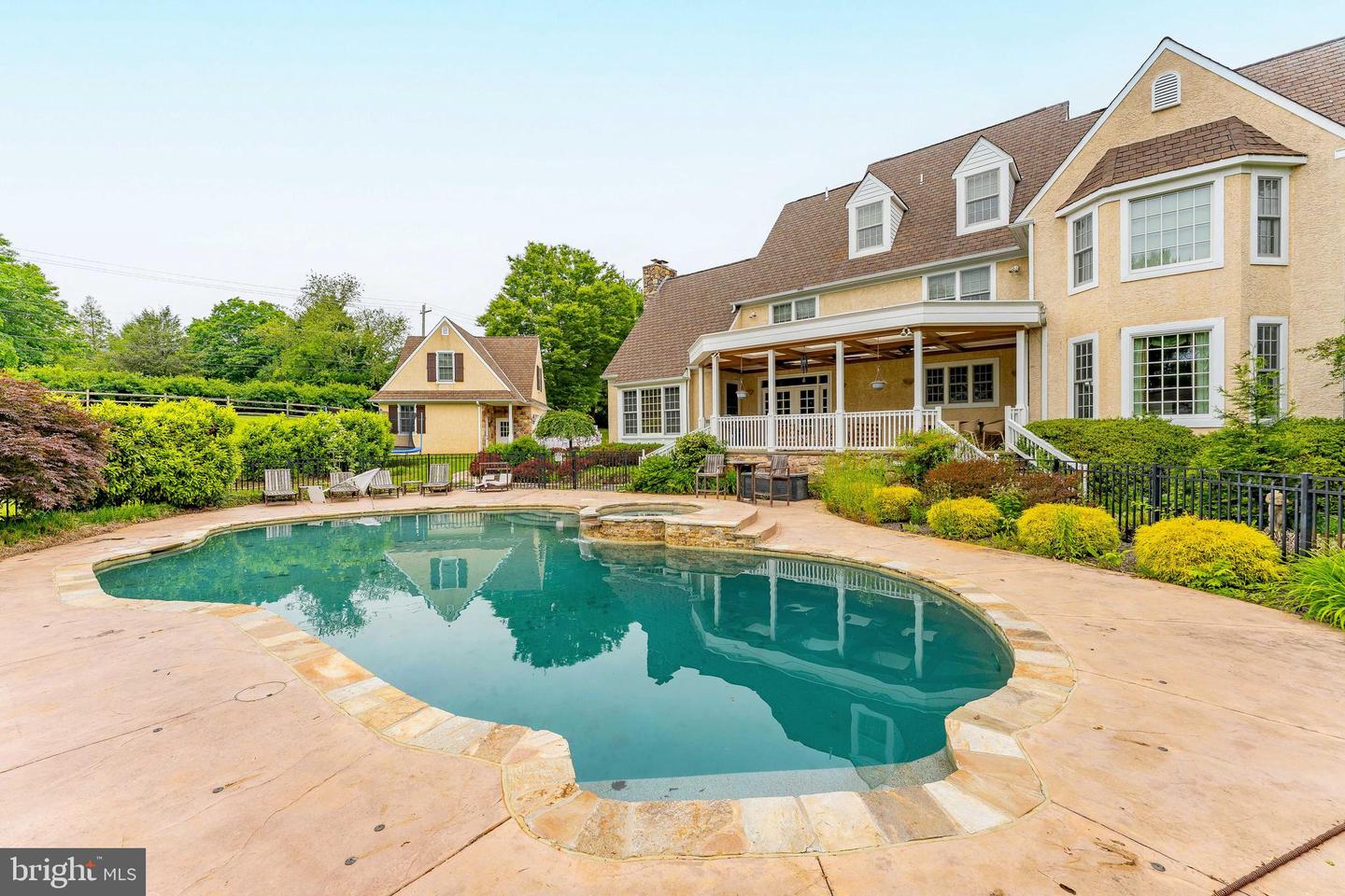 Wilmington, Delaware, 19807, United States, 6 Bedrooms Bedrooms, ,10 BathroomsBathrooms,Residential,Active,1839436