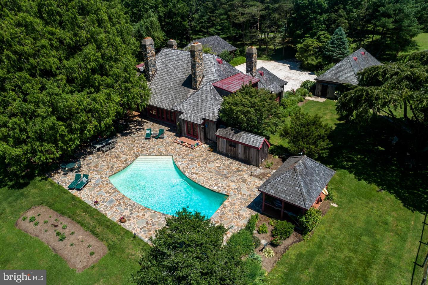 Coatesville, Pennsylvania, 19320, United States, 4 Bedrooms Bedrooms, ,5 BathroomsBathrooms,Residential,Active,1771463