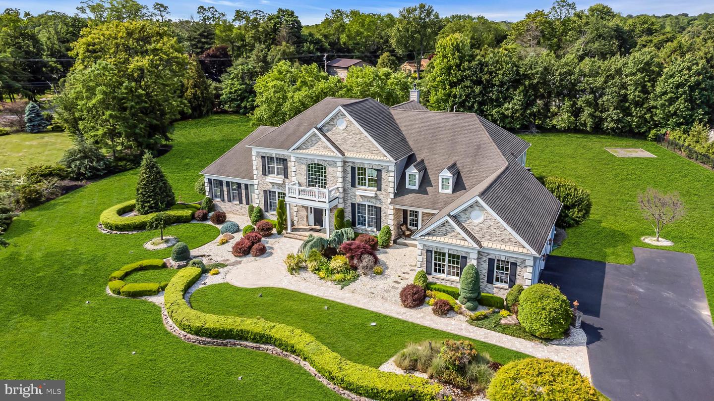 Farmingdale, New Jersey, 07727, United States, ,6 BathroomsBathrooms,Residential,Active,1868131