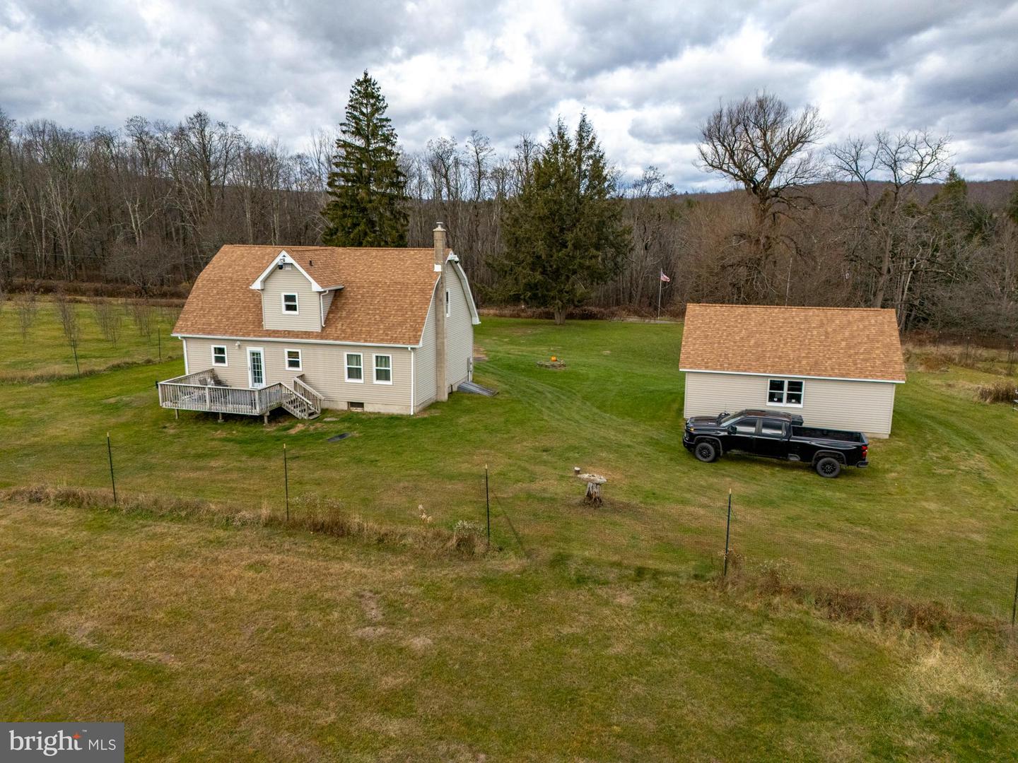Waymart, Pennsylvania, 18472, United States, 4 Bedrooms Bedrooms, ,2 BathroomsBathrooms,Residential,Active,2007156
