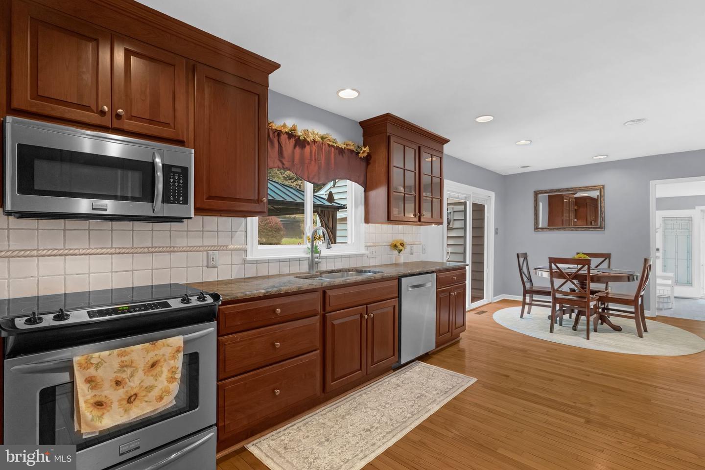 Wayne, Pennsylvania, 19087, United States, 4 Bedrooms Bedrooms, ,3 BathroomsBathrooms,Residential,Active,1904178