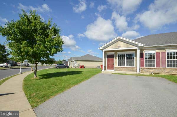 217 HUNTINGTON LN, EASTON, PA 18040 - Image 1