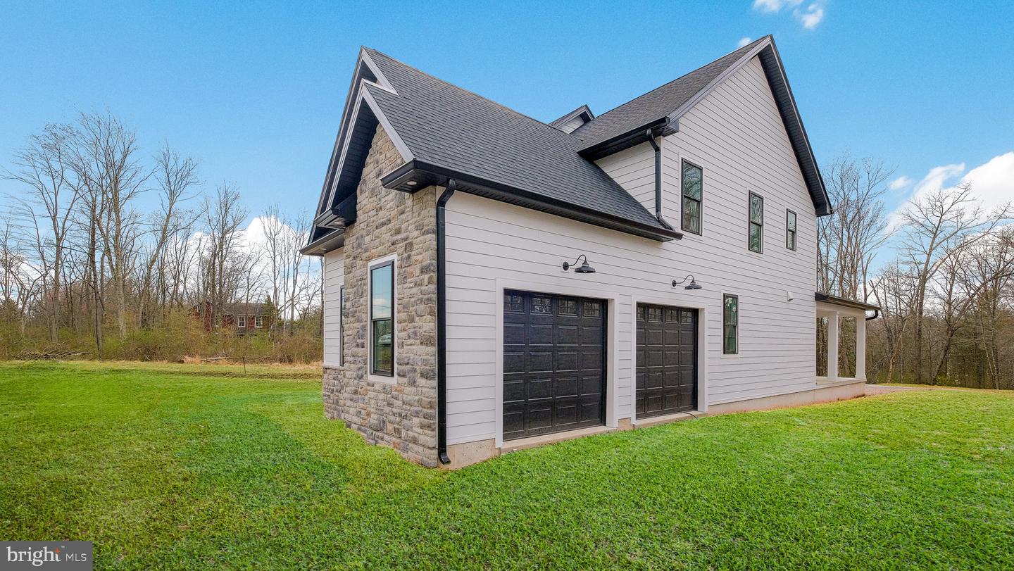 Doylestown, Pennsylvania, 18902, United States, 4 Bedrooms Bedrooms, ,5 BathroomsBathrooms,Residential,Active,1702887