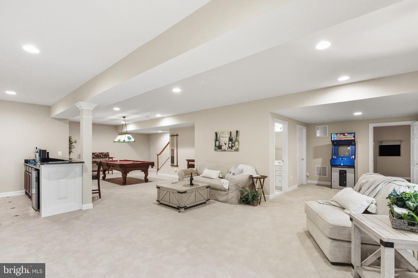 Haymarket, Virginia, 20169, United States, 5 Bedrooms Bedrooms, ,5 BathroomsBathrooms,Residential,Active,1961953