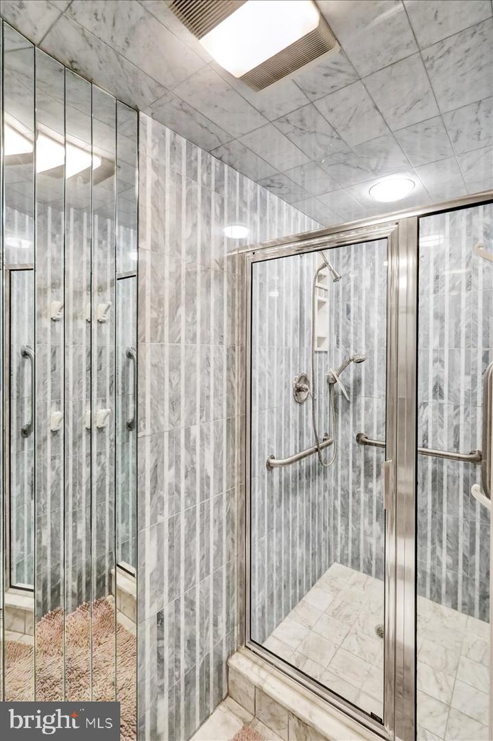 Wyomissing, Pennsylvania, 19610, United States, 6 Bedrooms Bedrooms, ,5 BathroomsBathrooms,Residential,Active,1952486