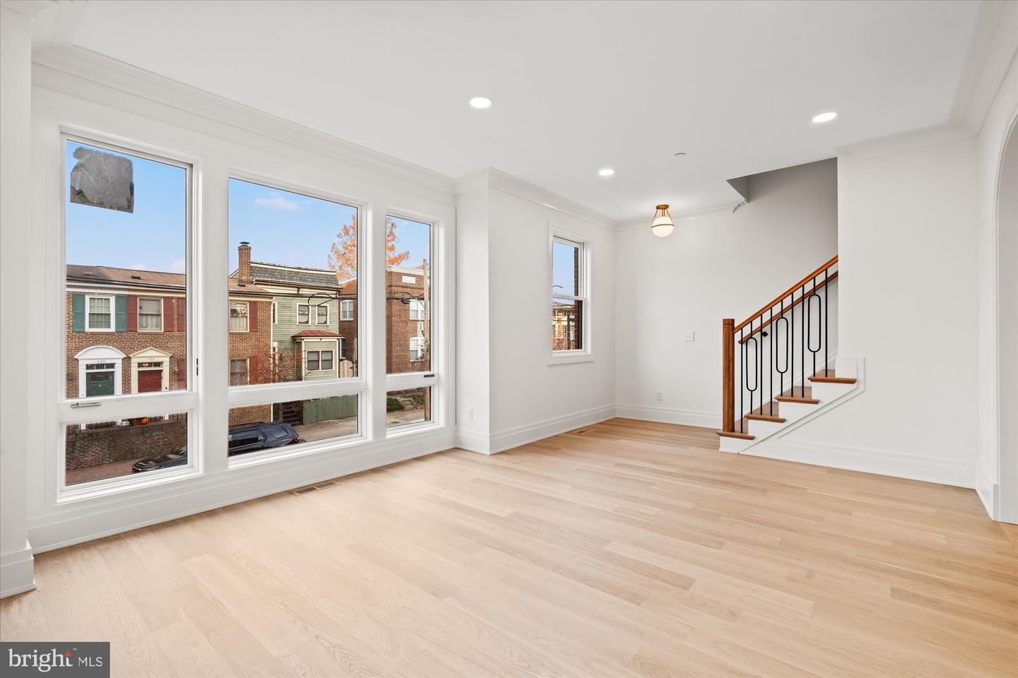 Alexandria, Virginia, 22314, United States, 4 Bedrooms Bedrooms, ,5 BathroomsBathrooms,Residential,Active,1993677