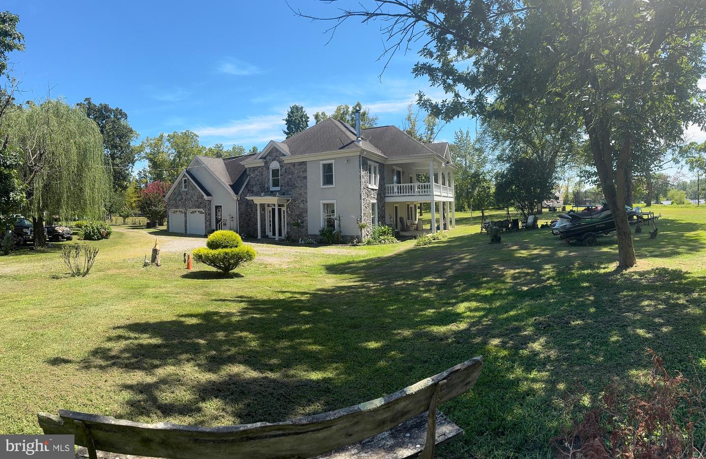 Delanco, New Jersey, 08075, United States, 5 Bedrooms Bedrooms, ,3 BathroomsBathrooms,Residential,Active,1914605