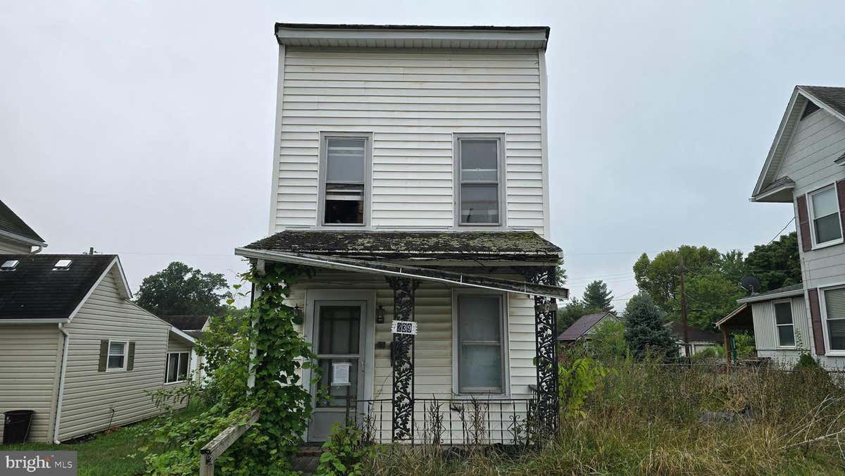 239 E ELDER ST, CUMBERLAND, MD 21502, photo 1 of 7