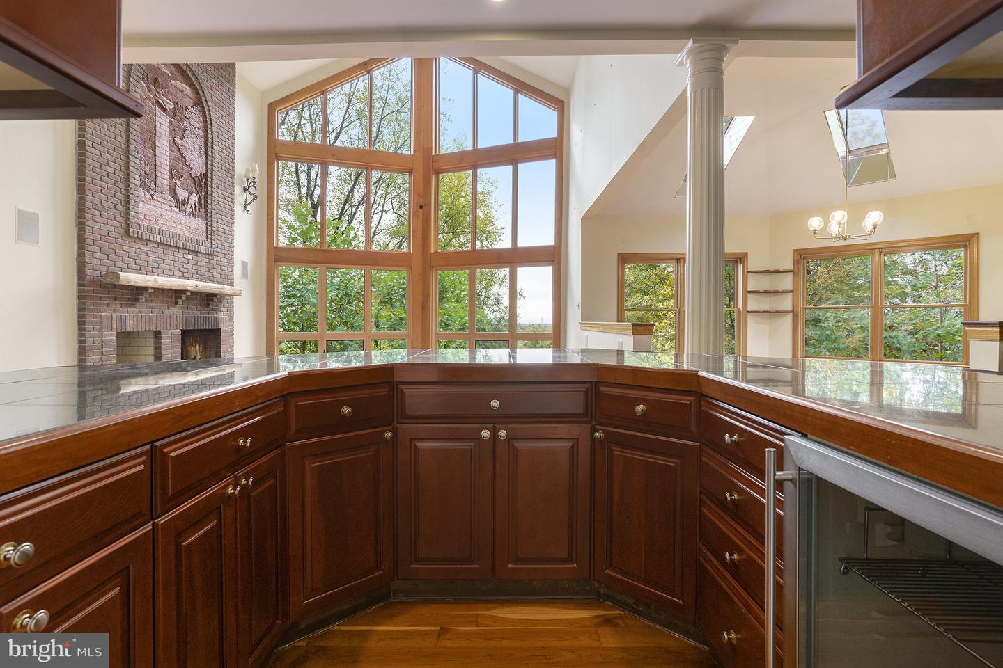 Sellersville, Pennsylvania, 18960, United States, 10 Bedrooms Bedrooms, ,7 BathroomsBathrooms,Residential,Active,1965847