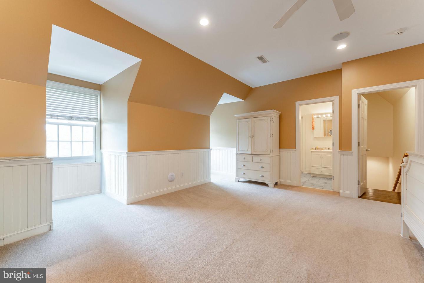 Wilmington, Delaware, 19807, United States, 6 Bedrooms Bedrooms, ,10 BathroomsBathrooms,Residential,Active,1839436
