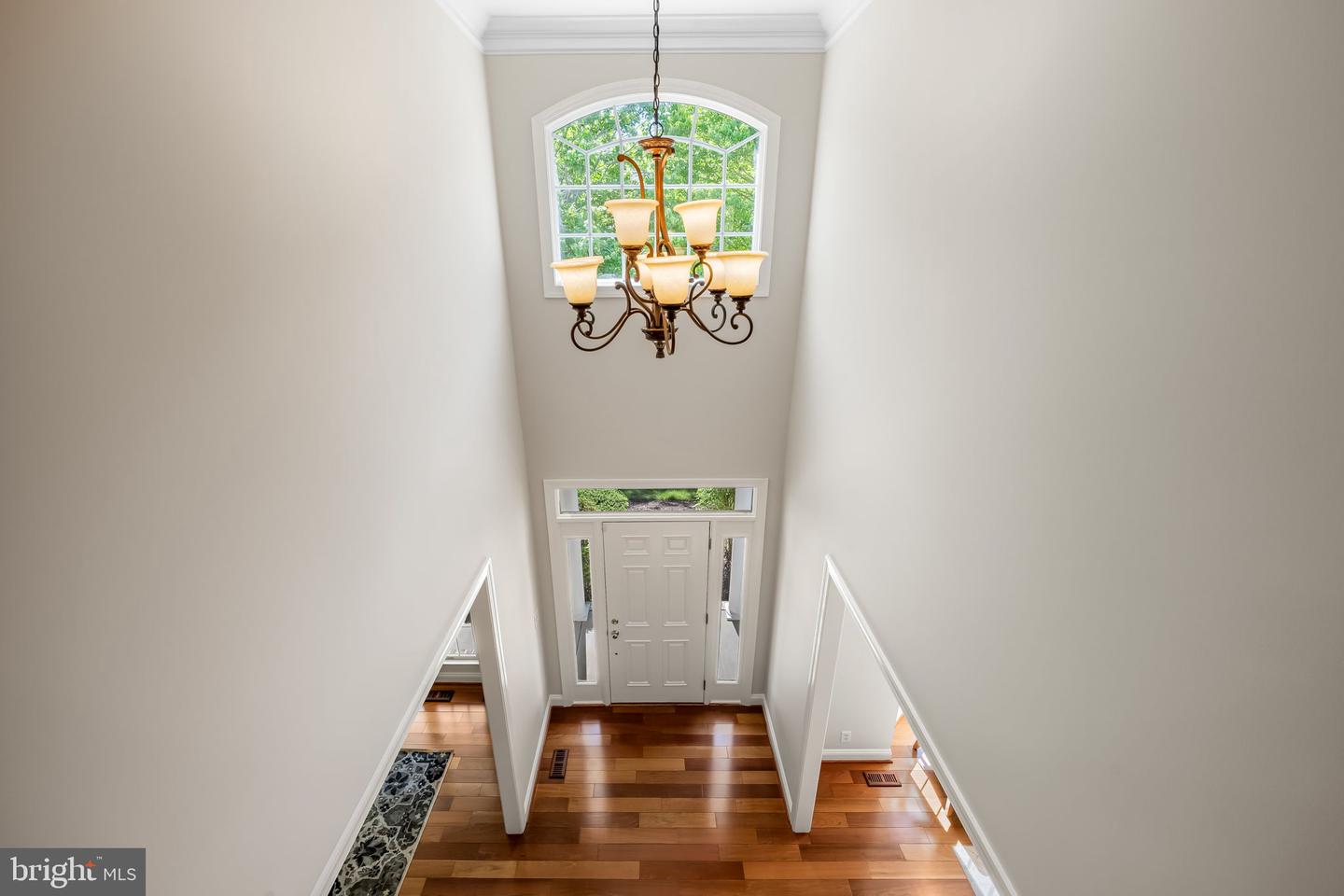 Ellicott City, Maryland, 21042, United States, 5 Bedrooms Bedrooms, ,5 BathroomsBathrooms,Residential,Pending,2045798