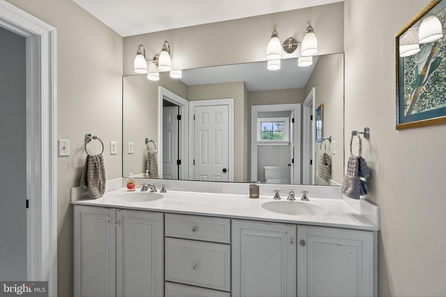 Kennett Square, Pennsylvania, 19348, United States, 7 Bedrooms Bedrooms, ,6 BathroomsBathrooms,Residential,Contingent,2045680
