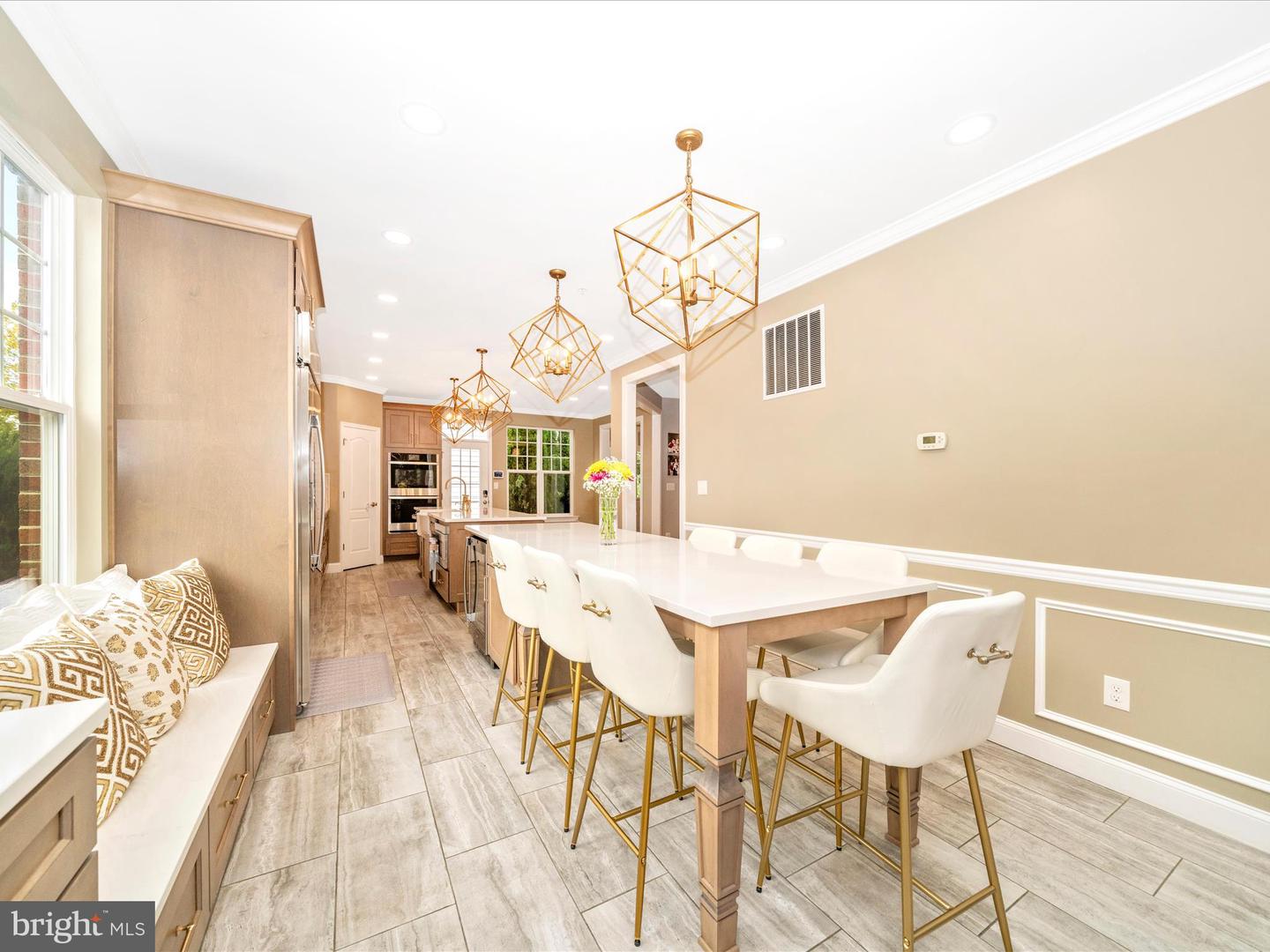 Clarksburg, Maryland, 20871, United States, 5 Bedrooms Bedrooms, ,4 BathroomsBathrooms,Residential,Active,1967123