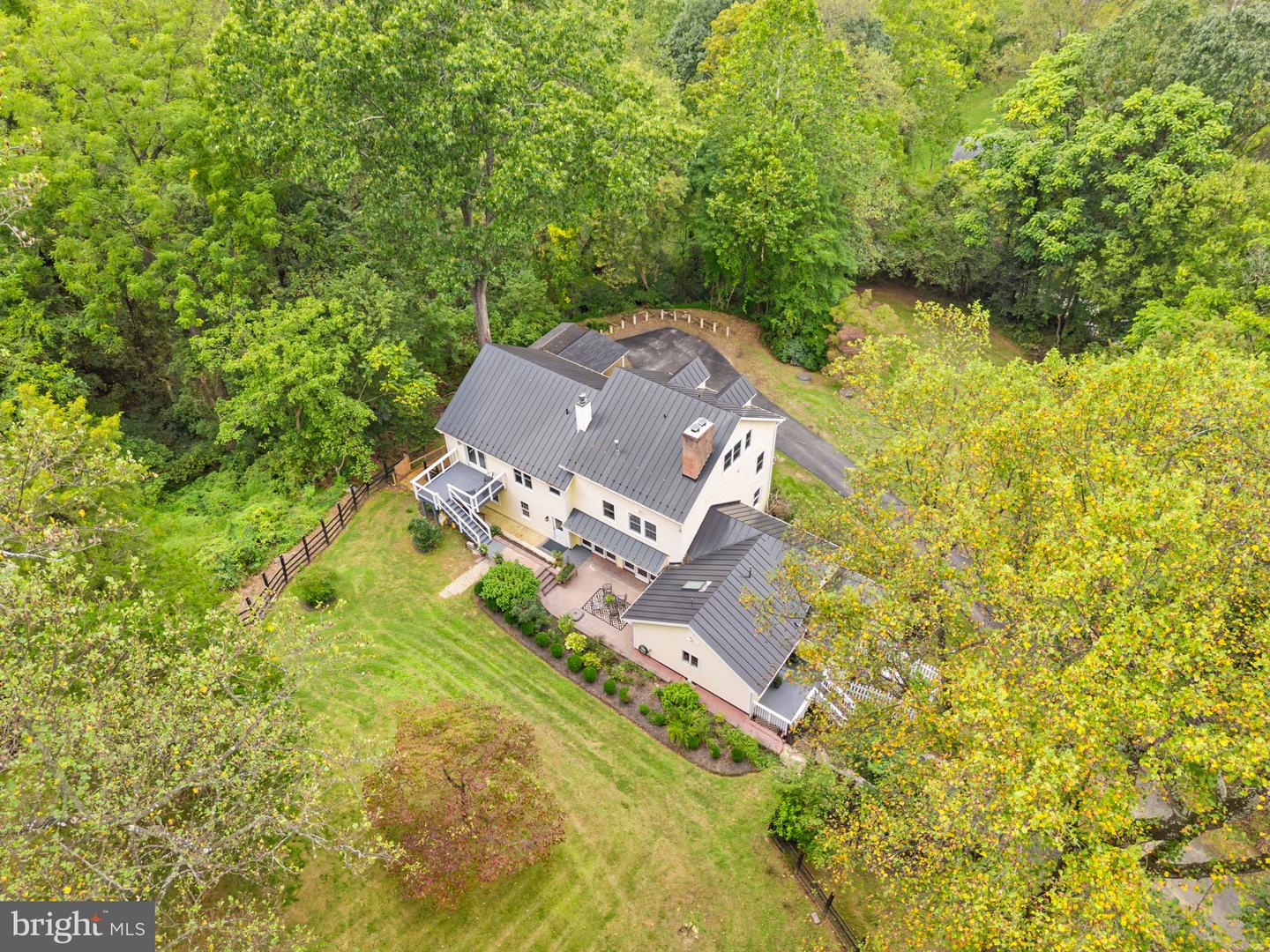 Lovettsville, Virginia, 20180, United States, ,2 BathroomsBathrooms,Residential,Active,1954034