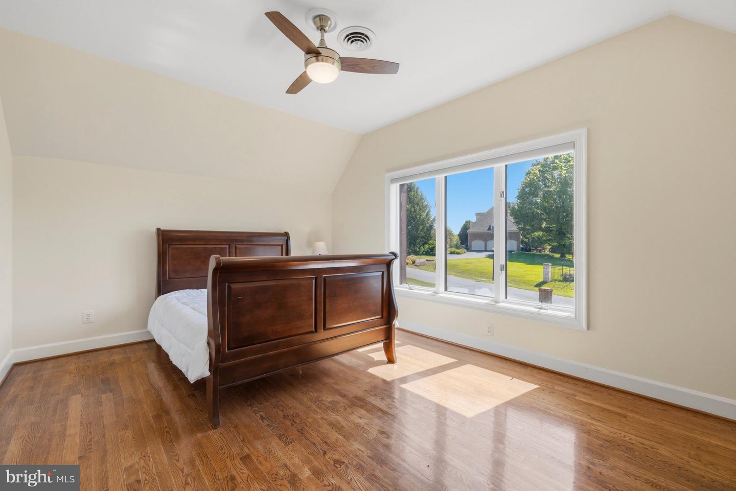 North Potomac, Maryland, 20878, United States, 5 Bedrooms Bedrooms, ,6 BathroomsBathrooms,Residential,Active,2045699