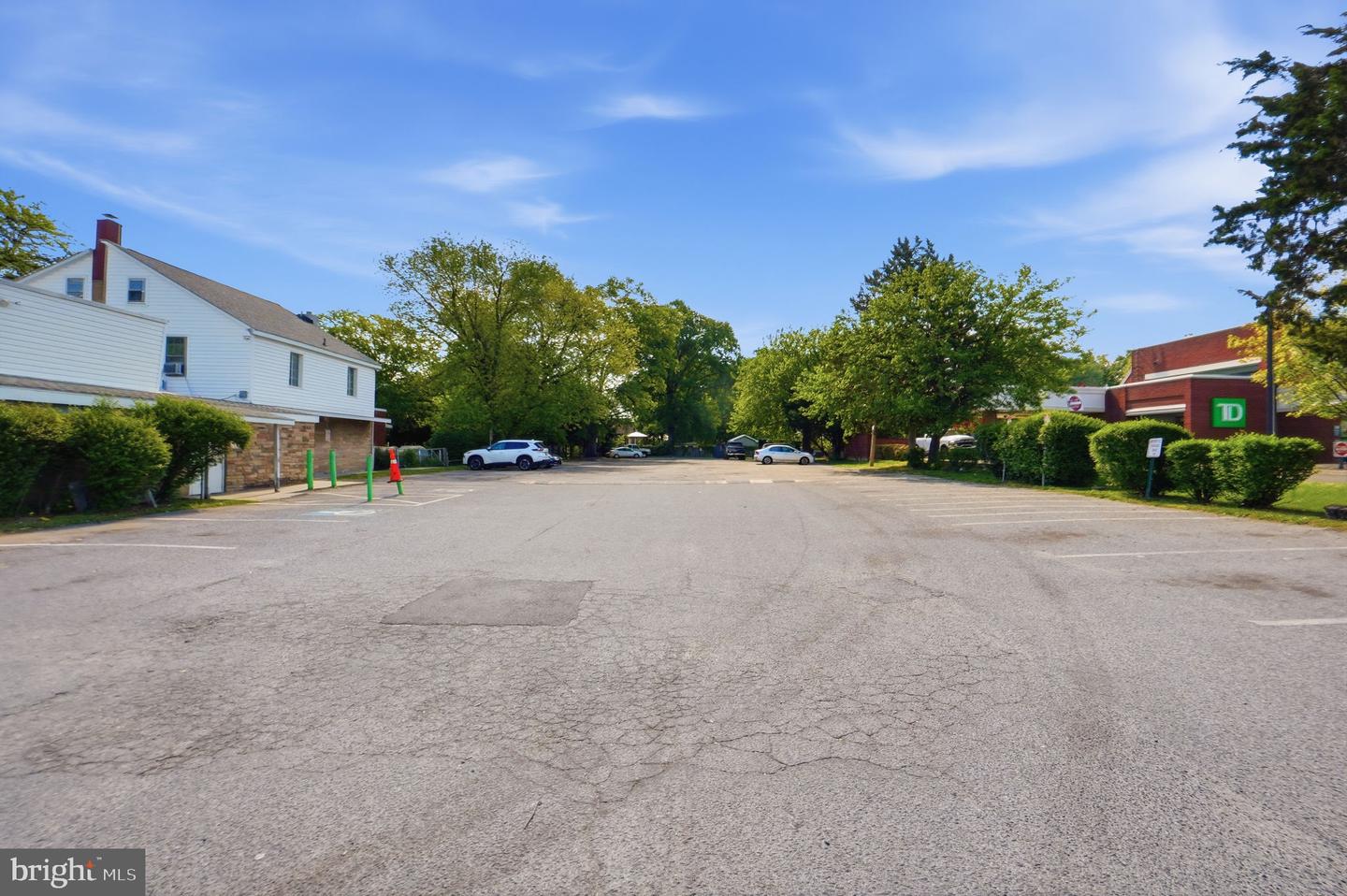 Laurel, Maryland, 20707, United States, 5 Bedrooms Bedrooms, ,6 BathroomsBathrooms,Residential,Active,2052098