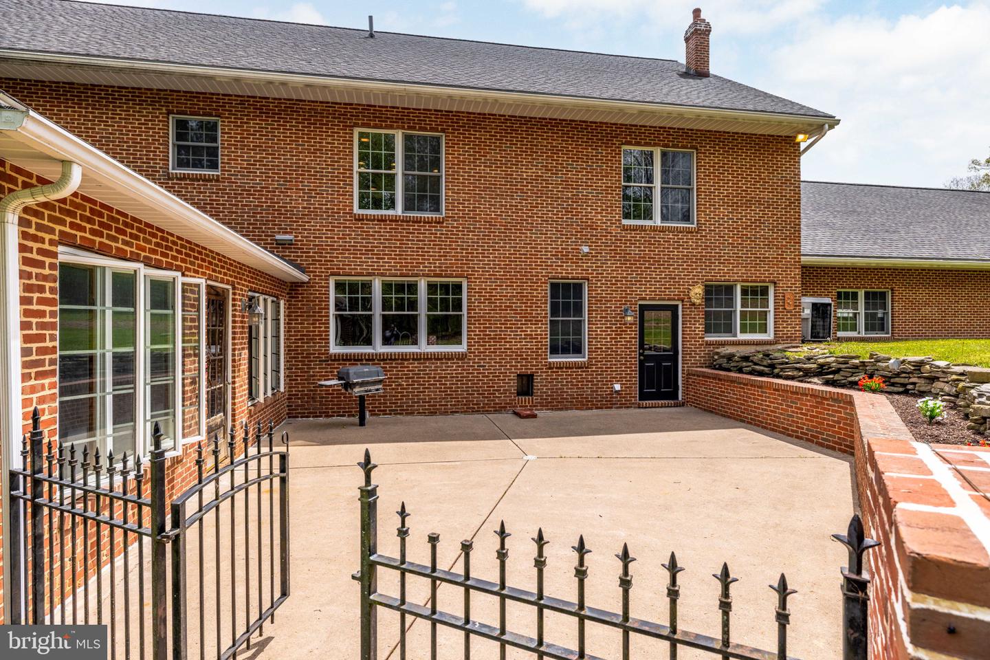 Bloomsburg, Pennsylvania, 17815, United States, 4 Bedrooms Bedrooms, ,4 BathroomsBathrooms,Residential,Active,2045762