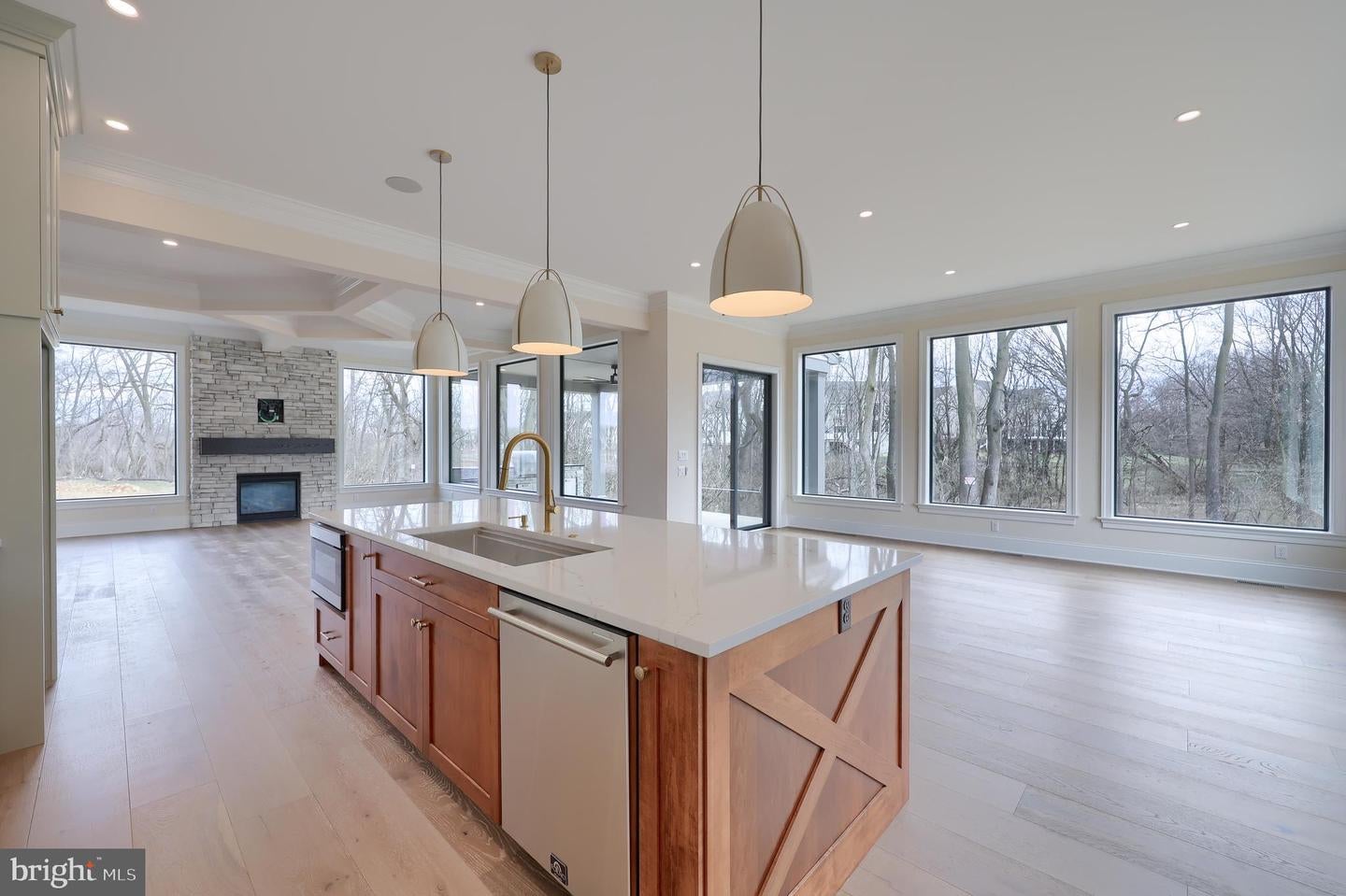 Lancaster, Pennsylvania, 17601, United States, 4 Bedrooms Bedrooms, ,5 BathroomsBathrooms,Residential,Active,1755222