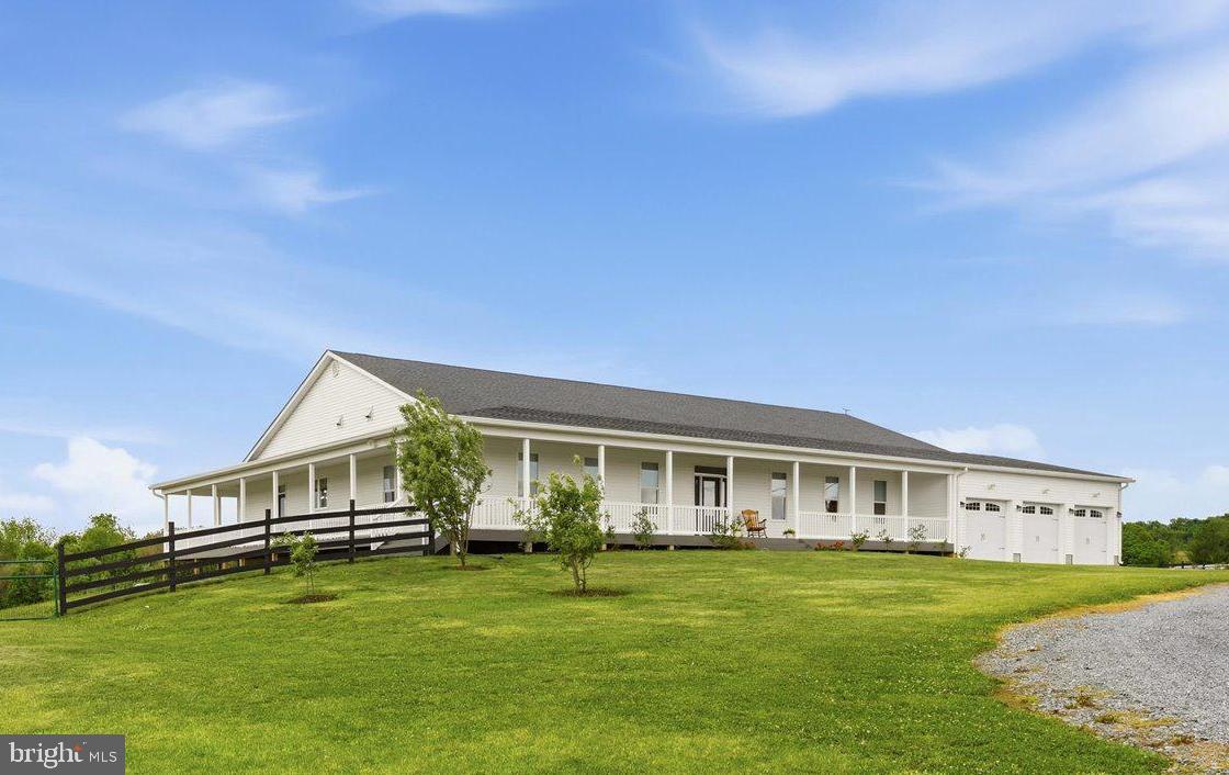 Winchester, Virginia, 22602, United States, 4 Bedrooms Bedrooms, ,4 BathroomsBathrooms,Residential,Active,2025980