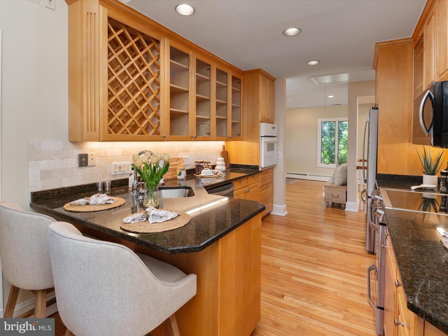 Edgewater, Maryland, 21037, United States, 3 Bedrooms Bedrooms, ,4 BathroomsBathrooms,Residential,Active,1965993