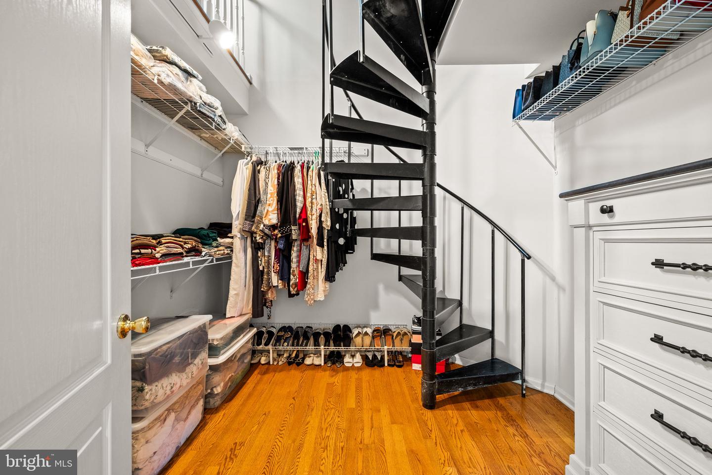 Wallingford, Pennsylvania, 19086, United States, 5 Bedrooms Bedrooms, ,6 BathroomsBathrooms,Residential,Active,1869134