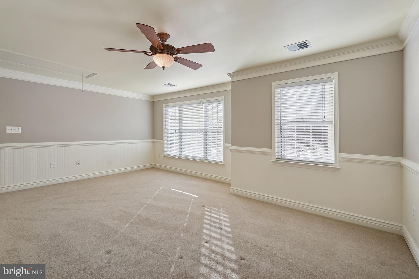 Chantilly, Virginia, 20152, United States, 4 Bedrooms Bedrooms, ,5 BathroomsBathrooms,Residential,Active,2015820