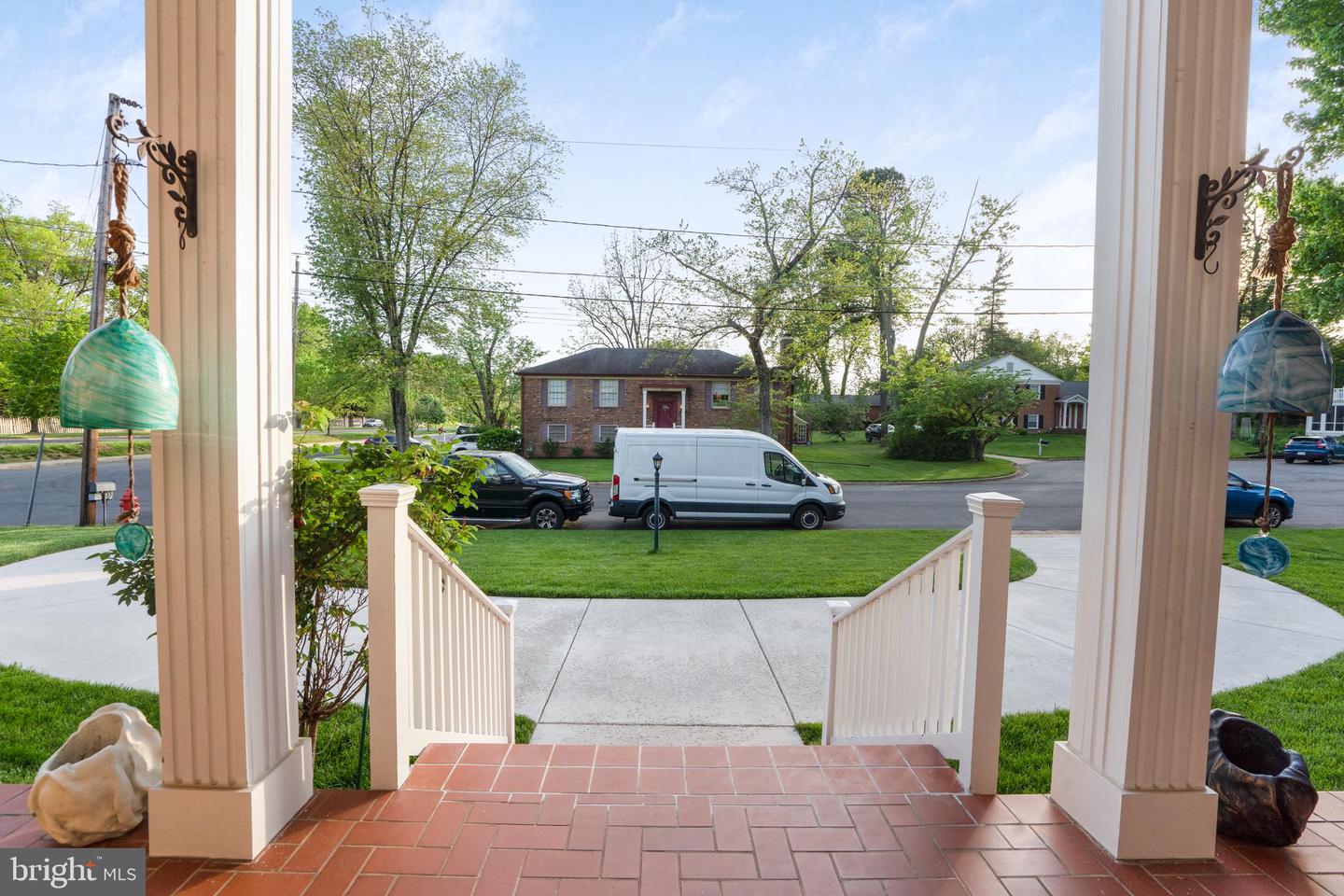 Vienna, Virginia, 22180, United States, 6 Bedrooms Bedrooms, ,4 BathroomsBathrooms,Residential,Active,1899895