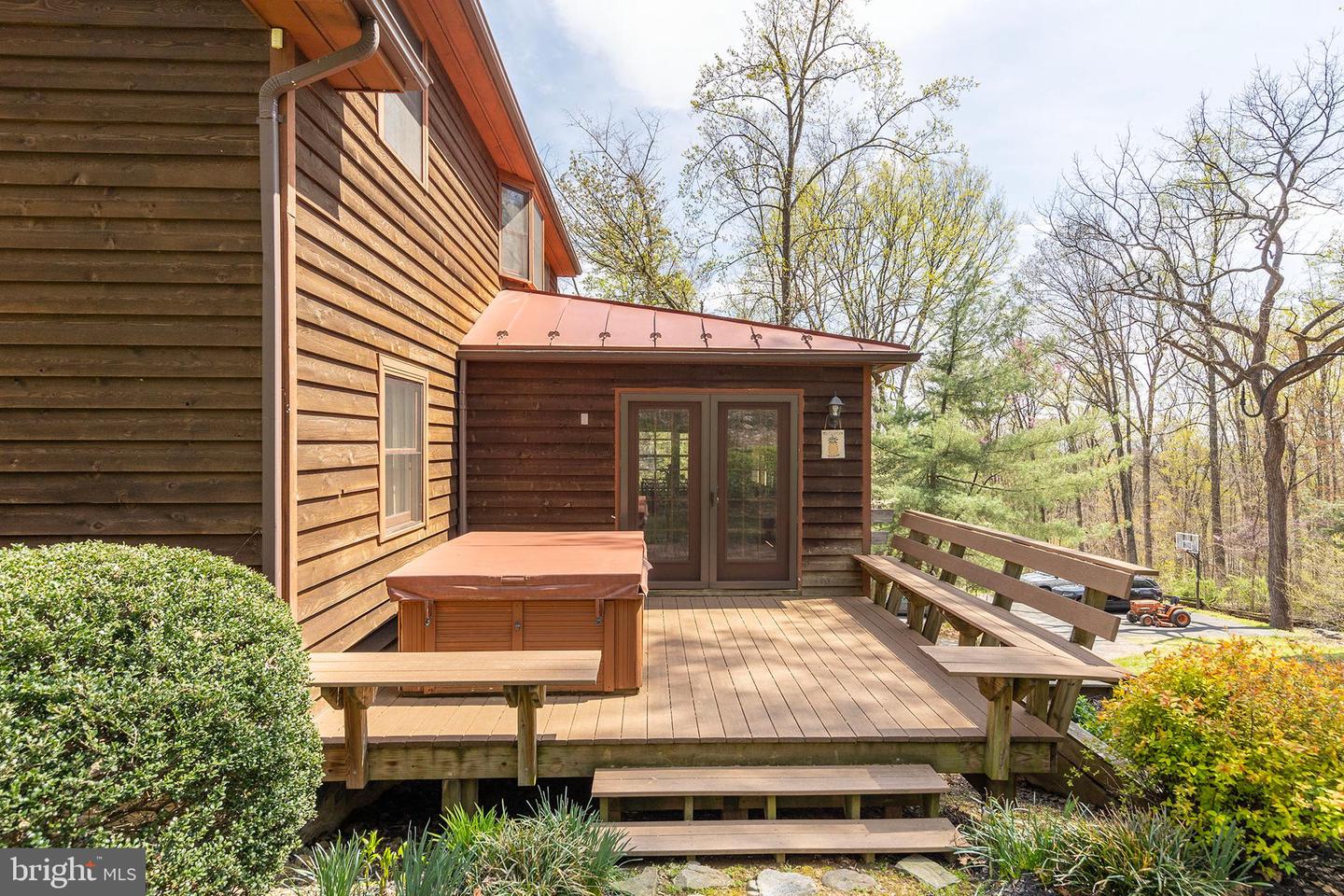 Winchester, Virginia, 22602, United States, 4 Bedrooms Bedrooms, ,4 BathroomsBathrooms,Residential,Active,2041509