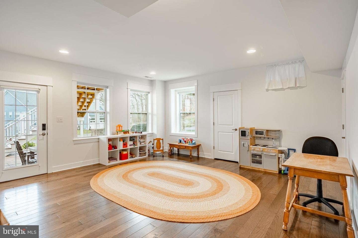 Malvern, Pennsylvania, 19355, United States, 5 Bedrooms Bedrooms, ,6 BathroomsBathrooms,Residential,Pending,2007092