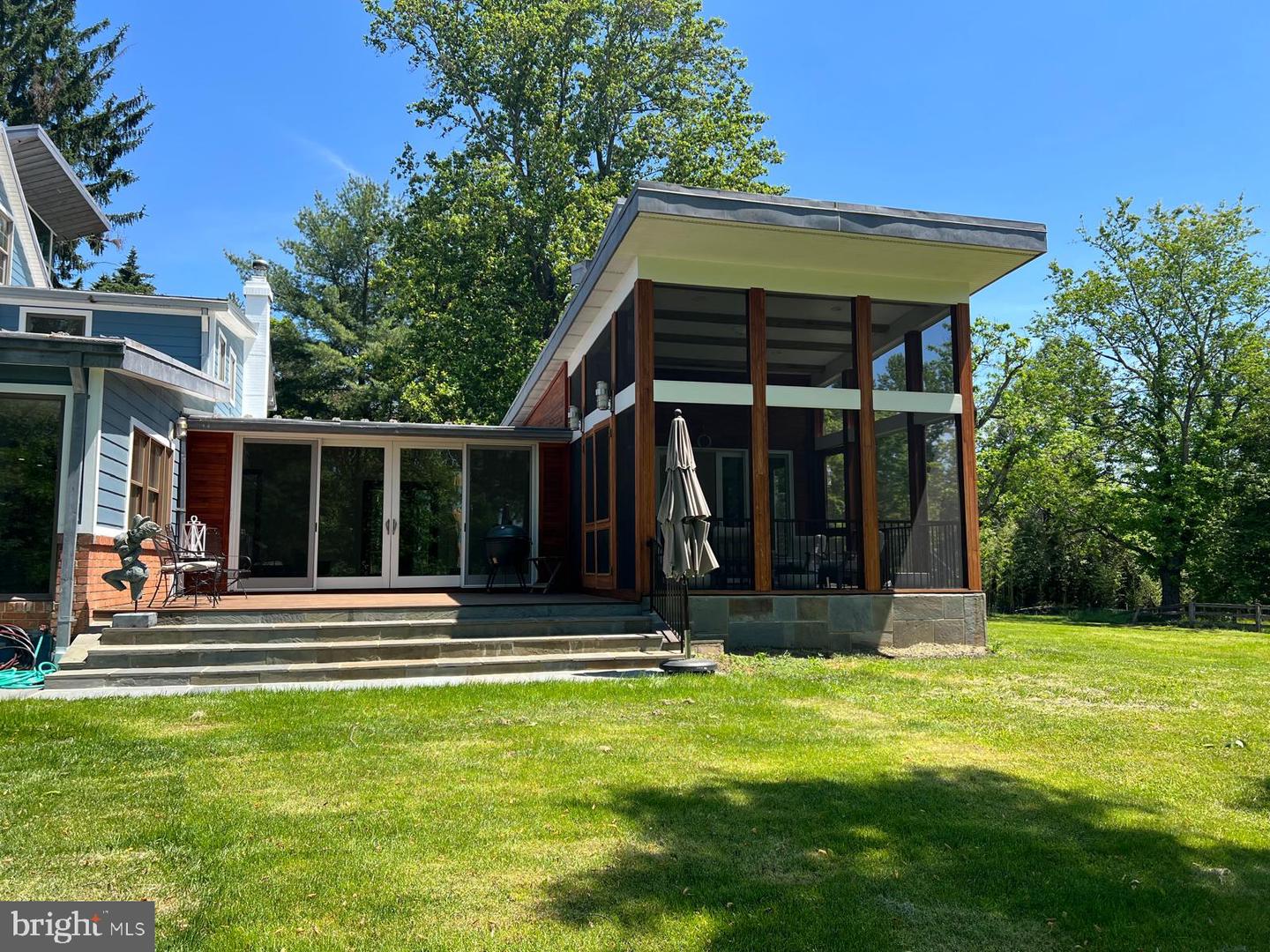 Rockville, Maryland, 20854, United States, 5 Bedrooms Bedrooms, ,4 BathroomsBathrooms,Residential,Active,2045050