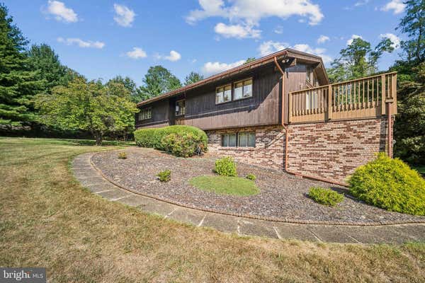 215 SKYLINE DR, READING, PA 19606 - Image 1